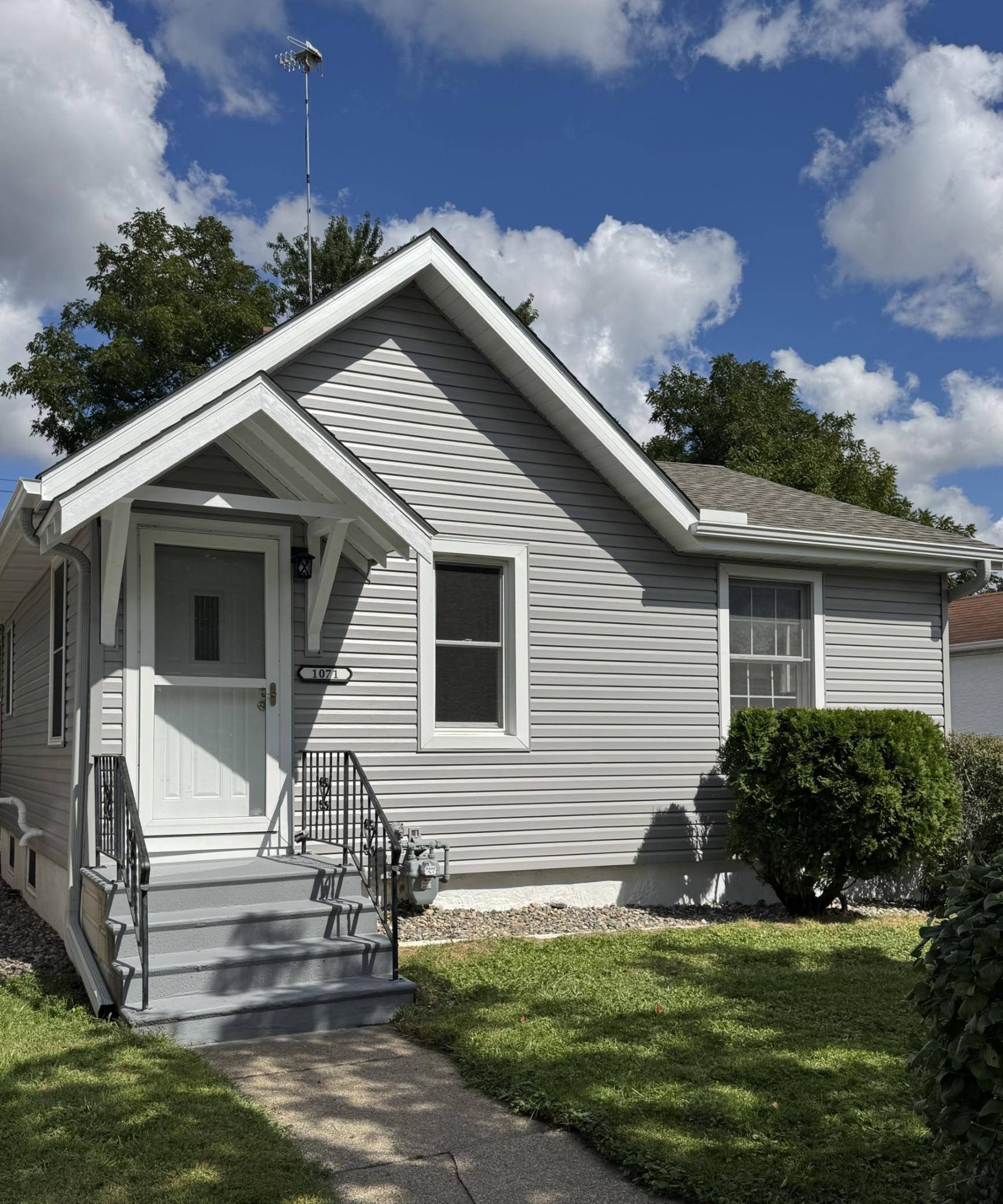 Saint Paul, MN 55116,1071 Otto AVE
