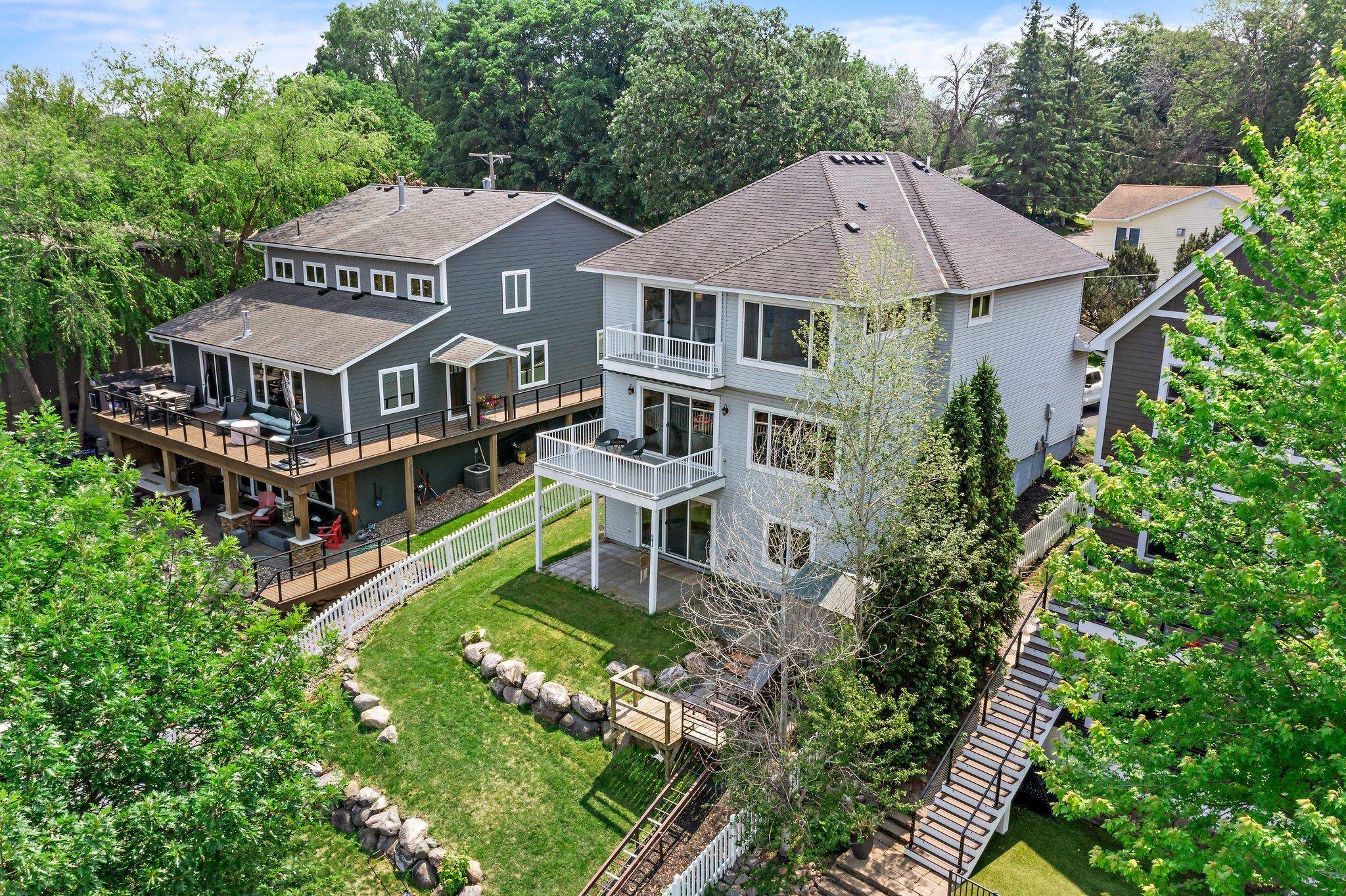 Prior Lake, MN 55372,3868 Green Heights TRL SW