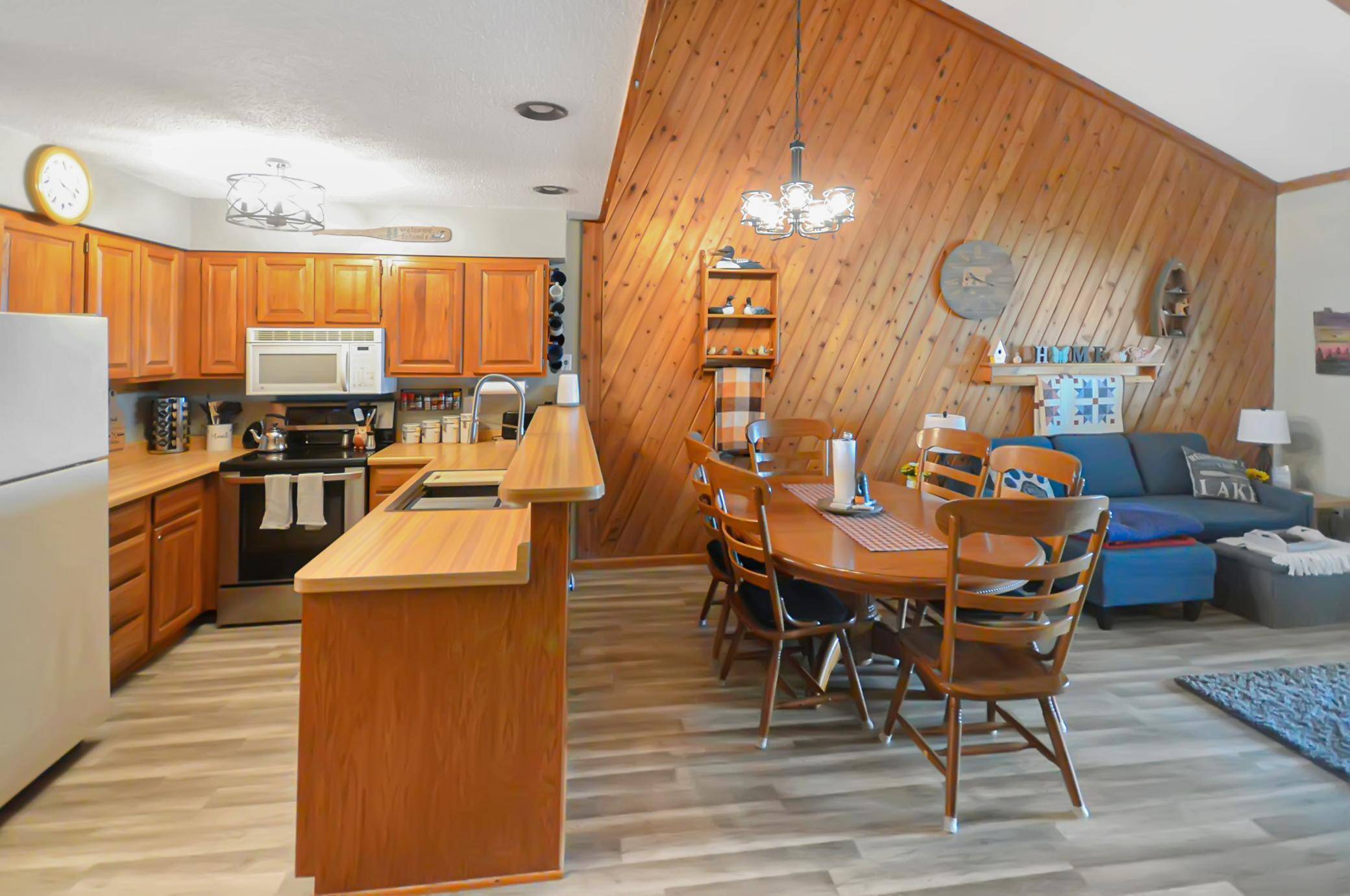 Aitkin, MN 56431,21780 442nd PL #210-21