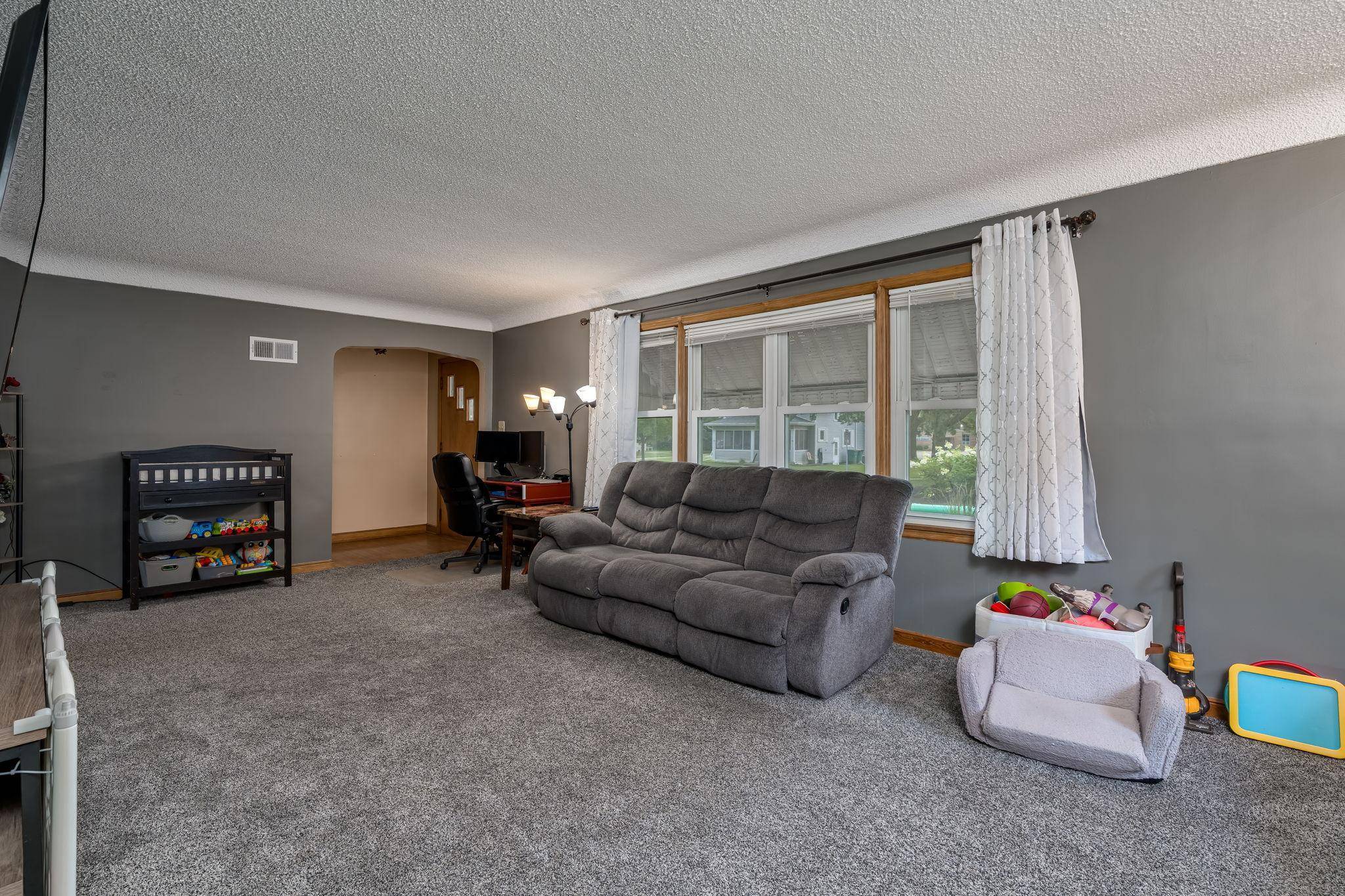 Le Sueur, MN 56058,510 N 4th ST