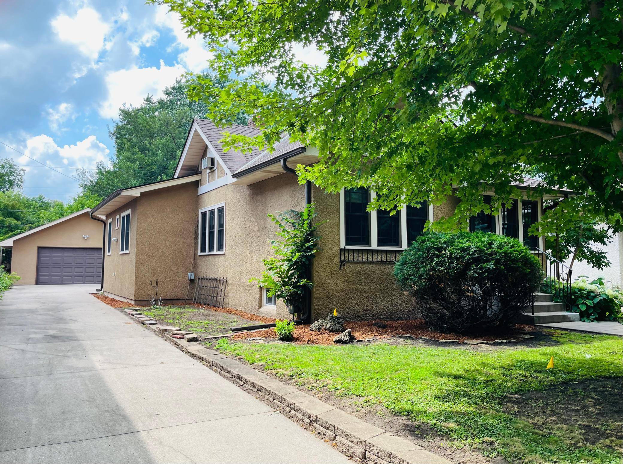 Minneapolis, MN 55419,5332 Aldrich AVE S