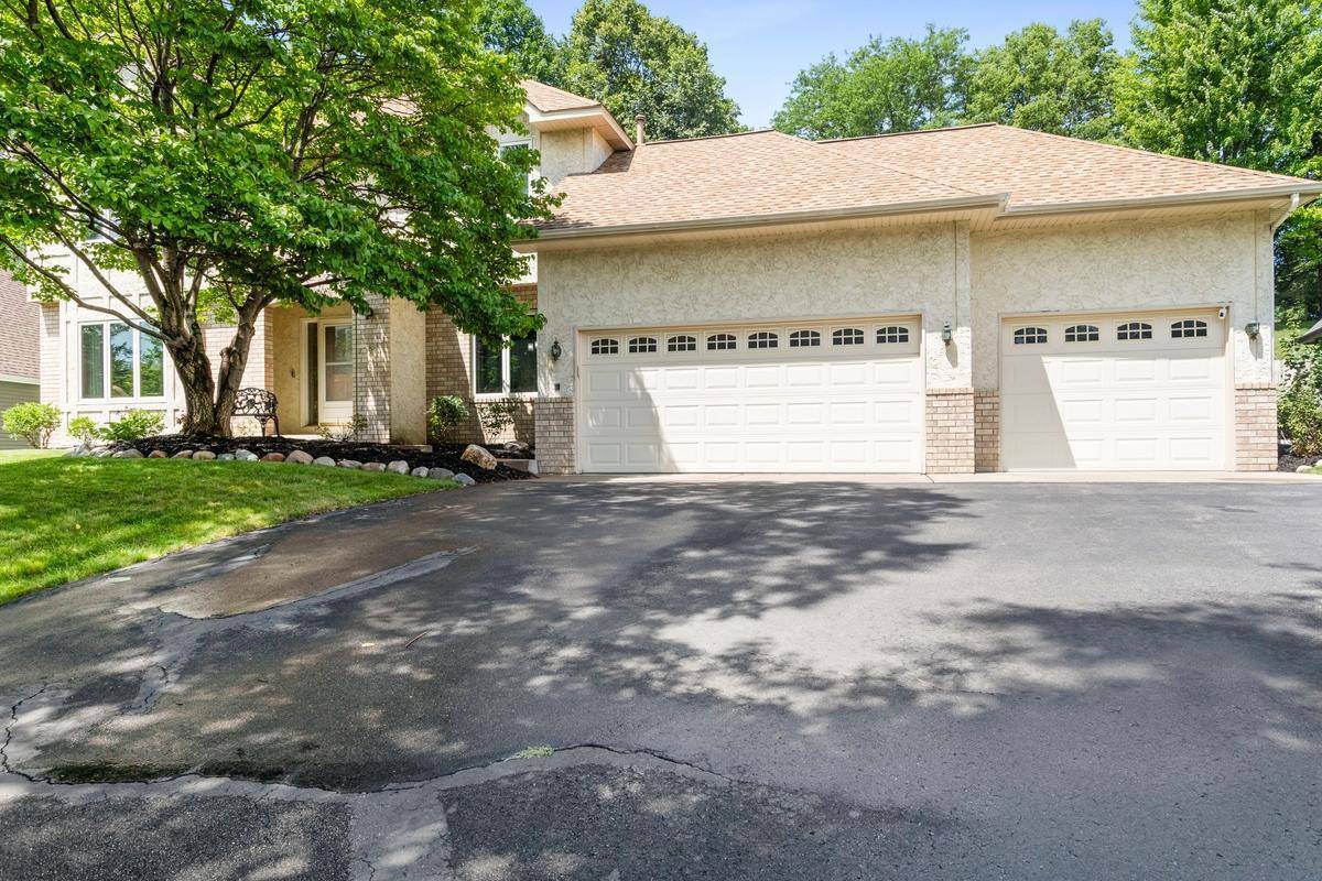 Maple Grove, MN 55311,8463 Zanzibar LN N