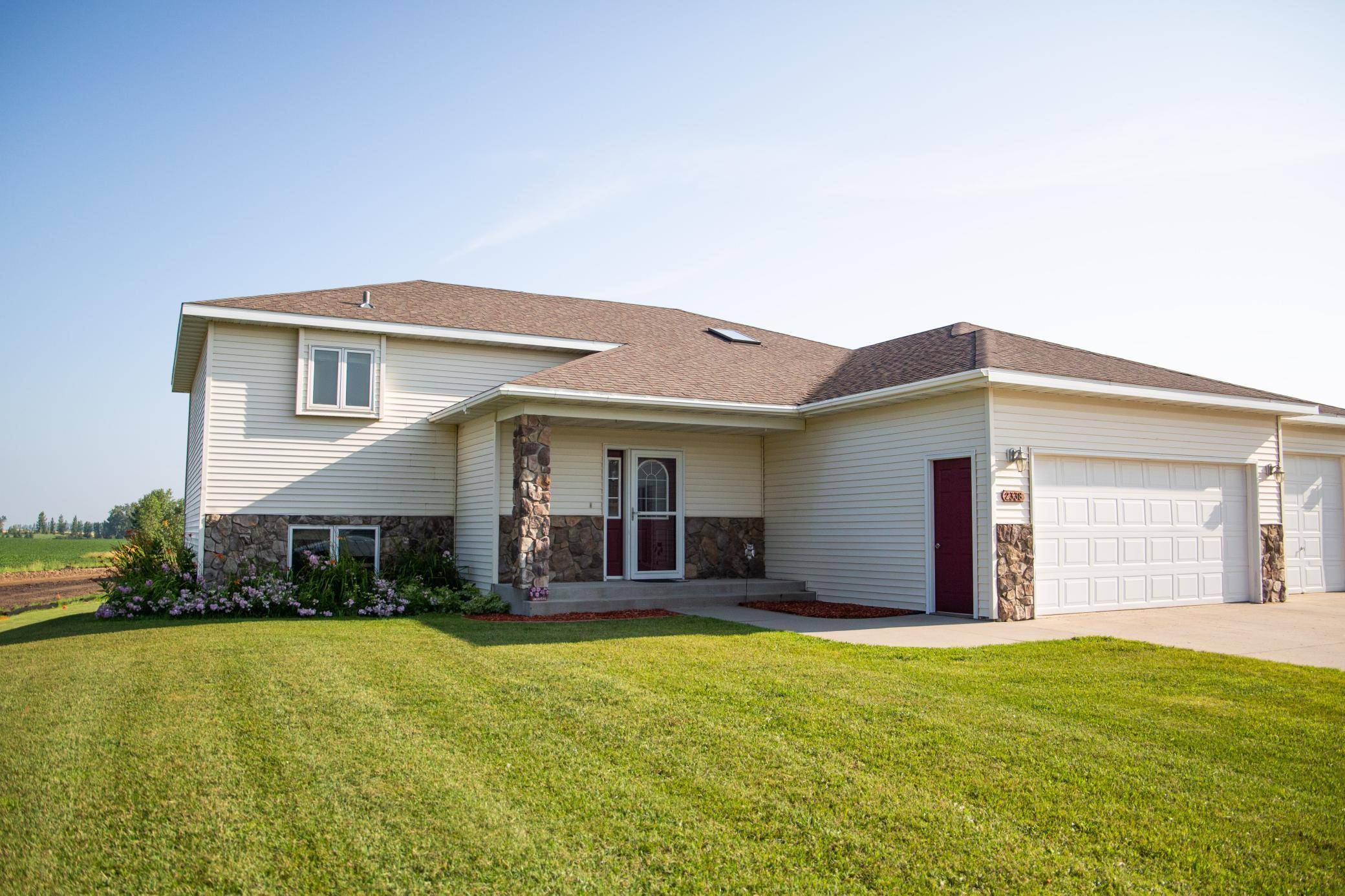 Hawley, MN 56549,2338 Meadow LN