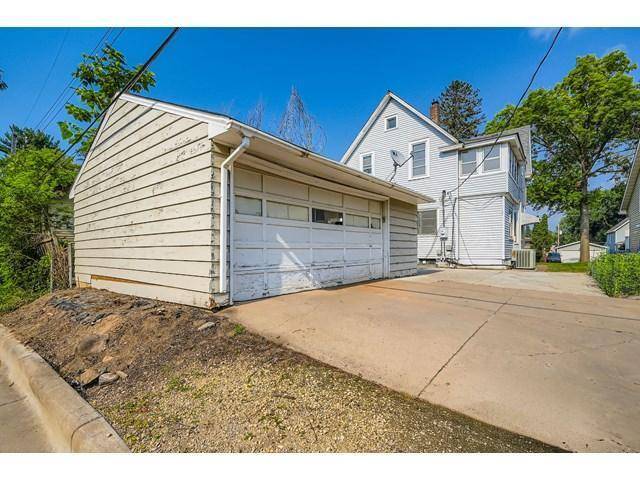 Saint Paul, MN 55130,1615 Payne AVE