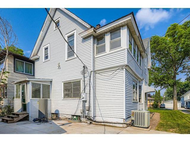 Saint Paul, MN 55130,1615 Payne AVE
