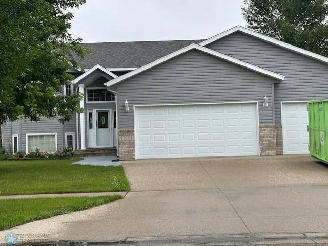 West Fargo, ND 58078,232 15th AVE W