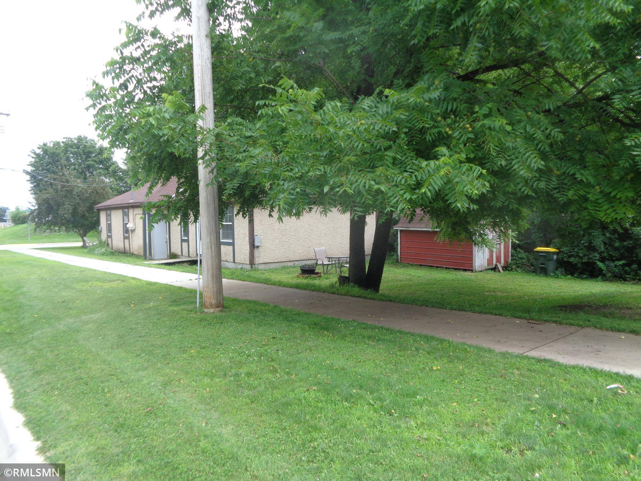 Spicer, MN 56288,154 3rd AVE