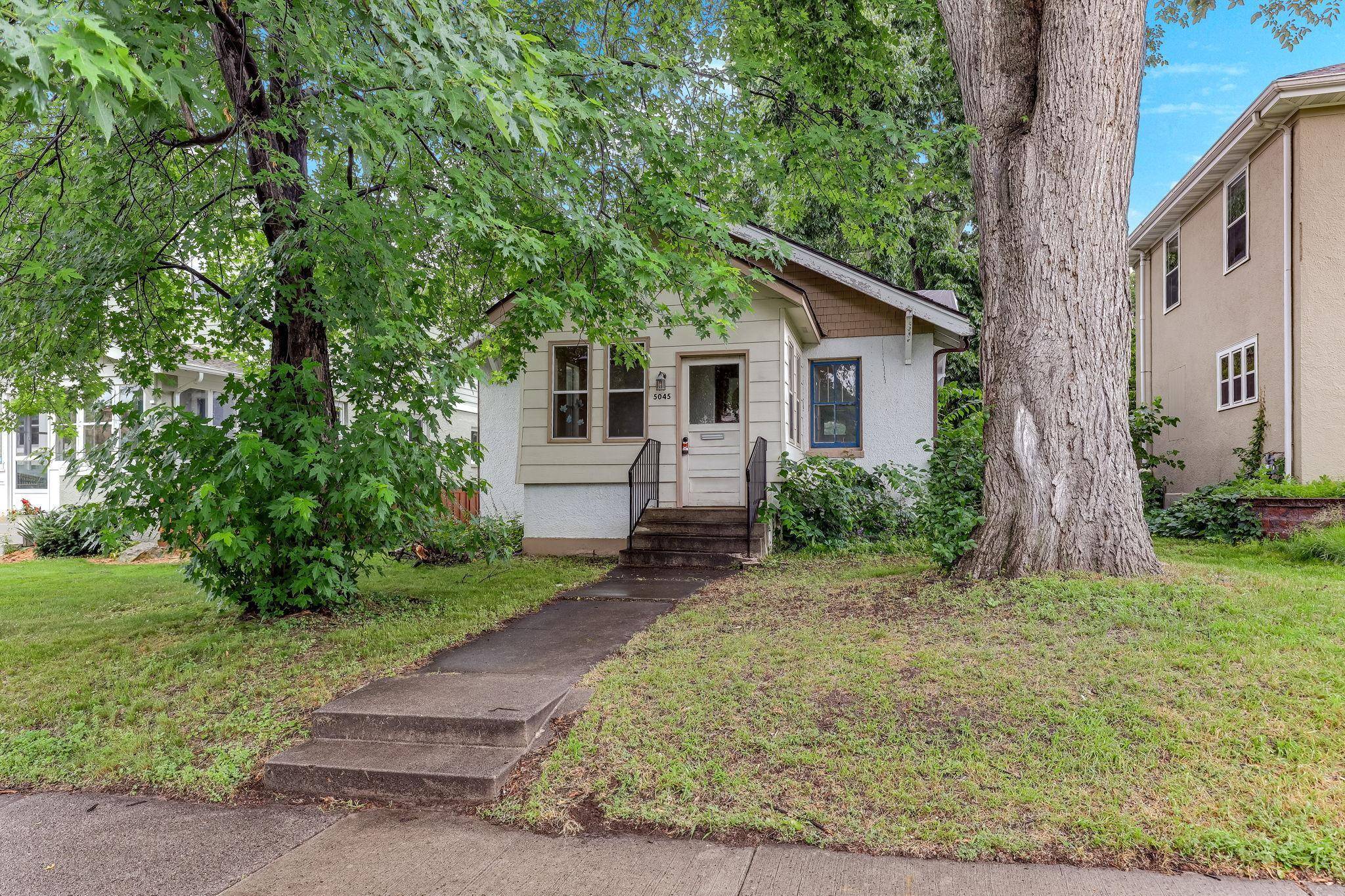Minneapolis, MN 55419,5045 Penn AVE S