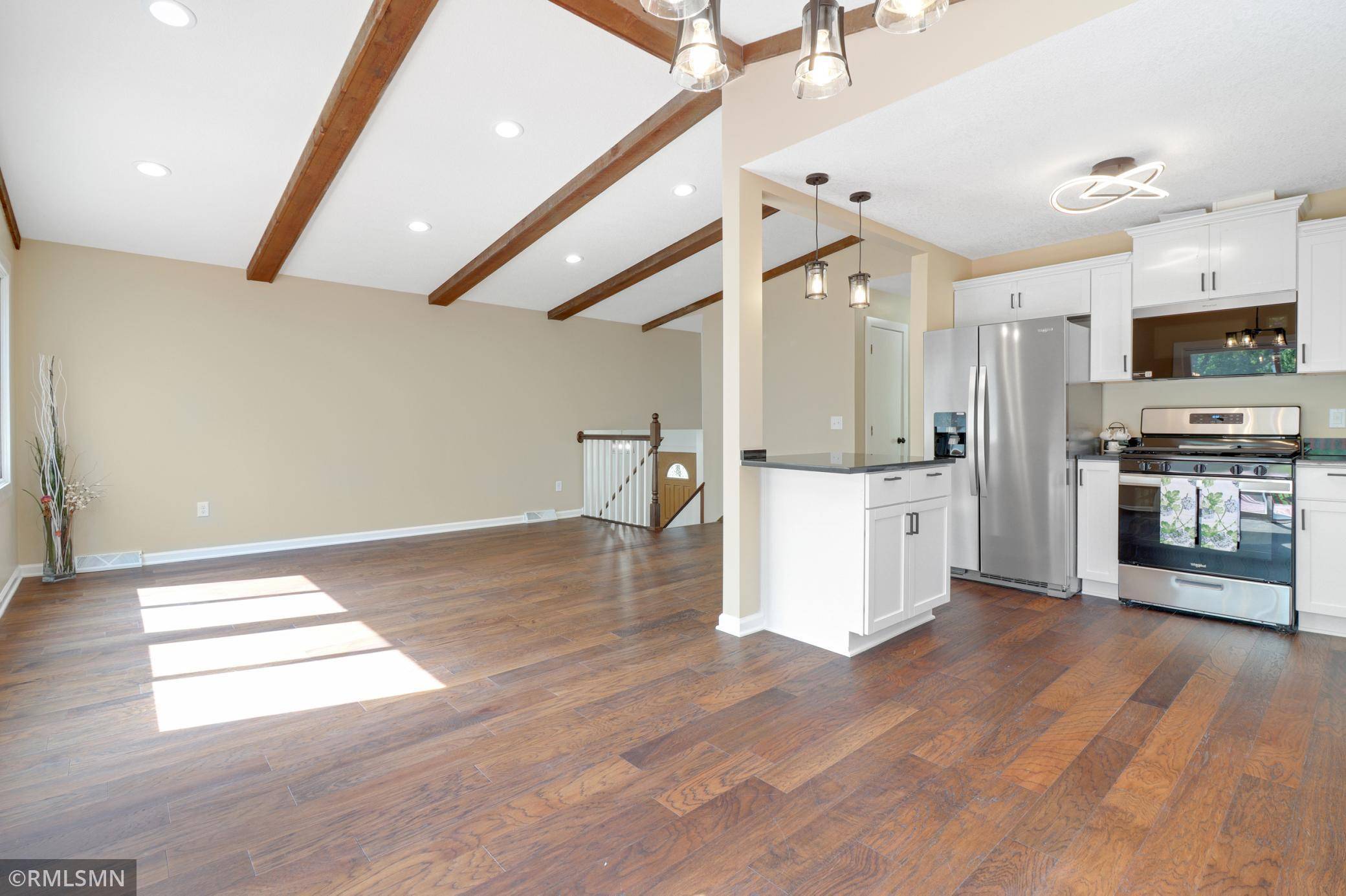 Vadnais Heights, MN 55127,4480 Morningside AVE