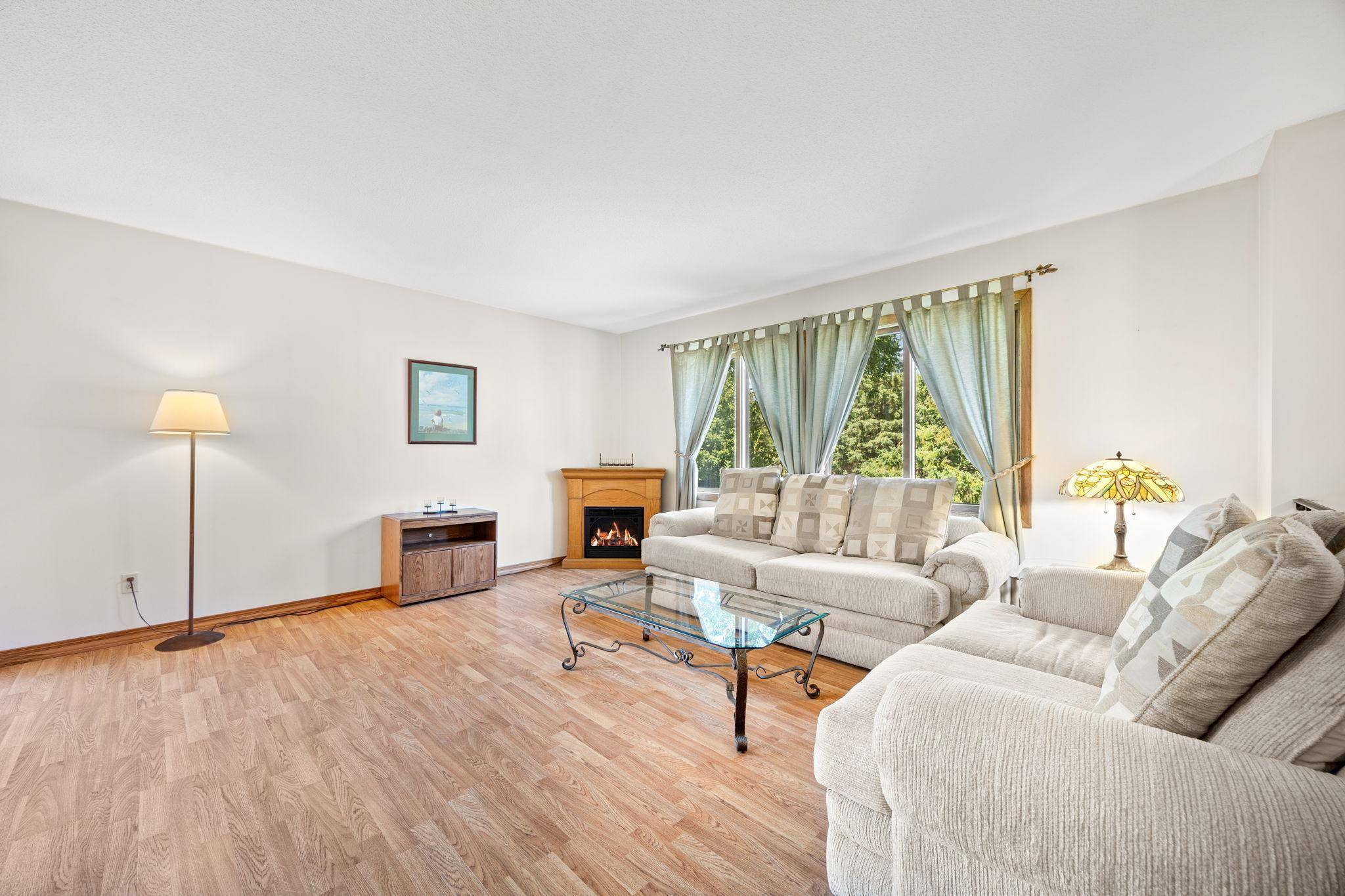 Shoreview, MN 55126,845 Sherwood RD