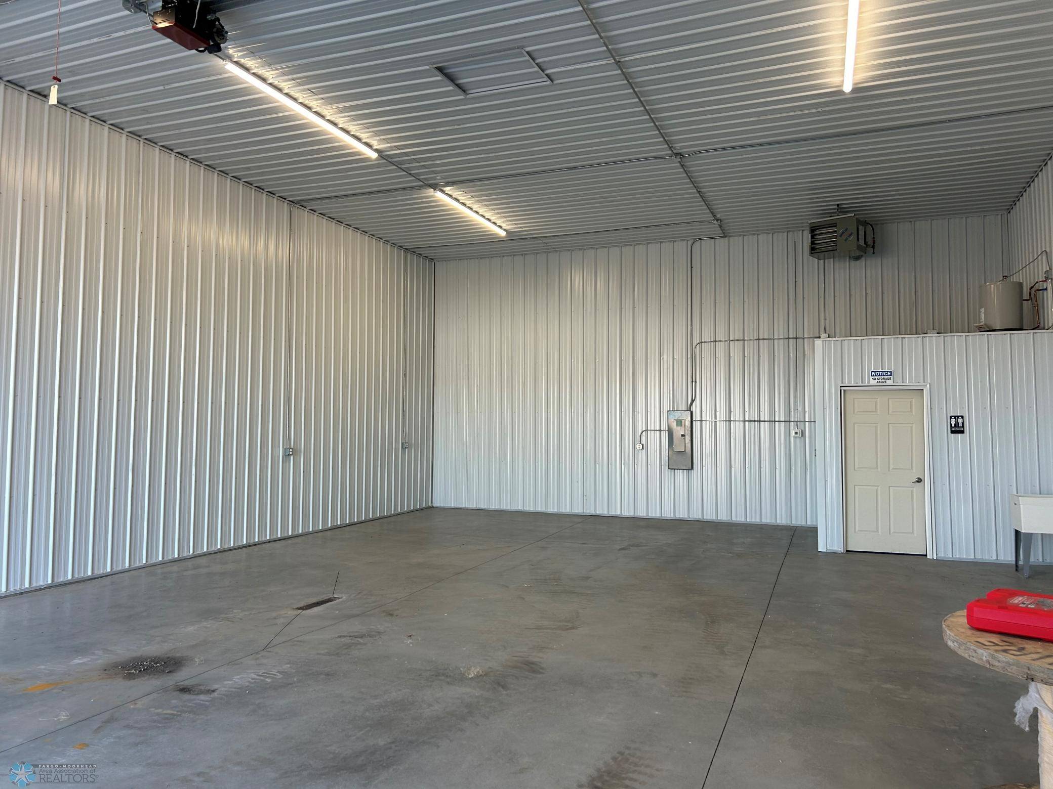 Mapleton, ND 58059,121 Gold CT #B & C