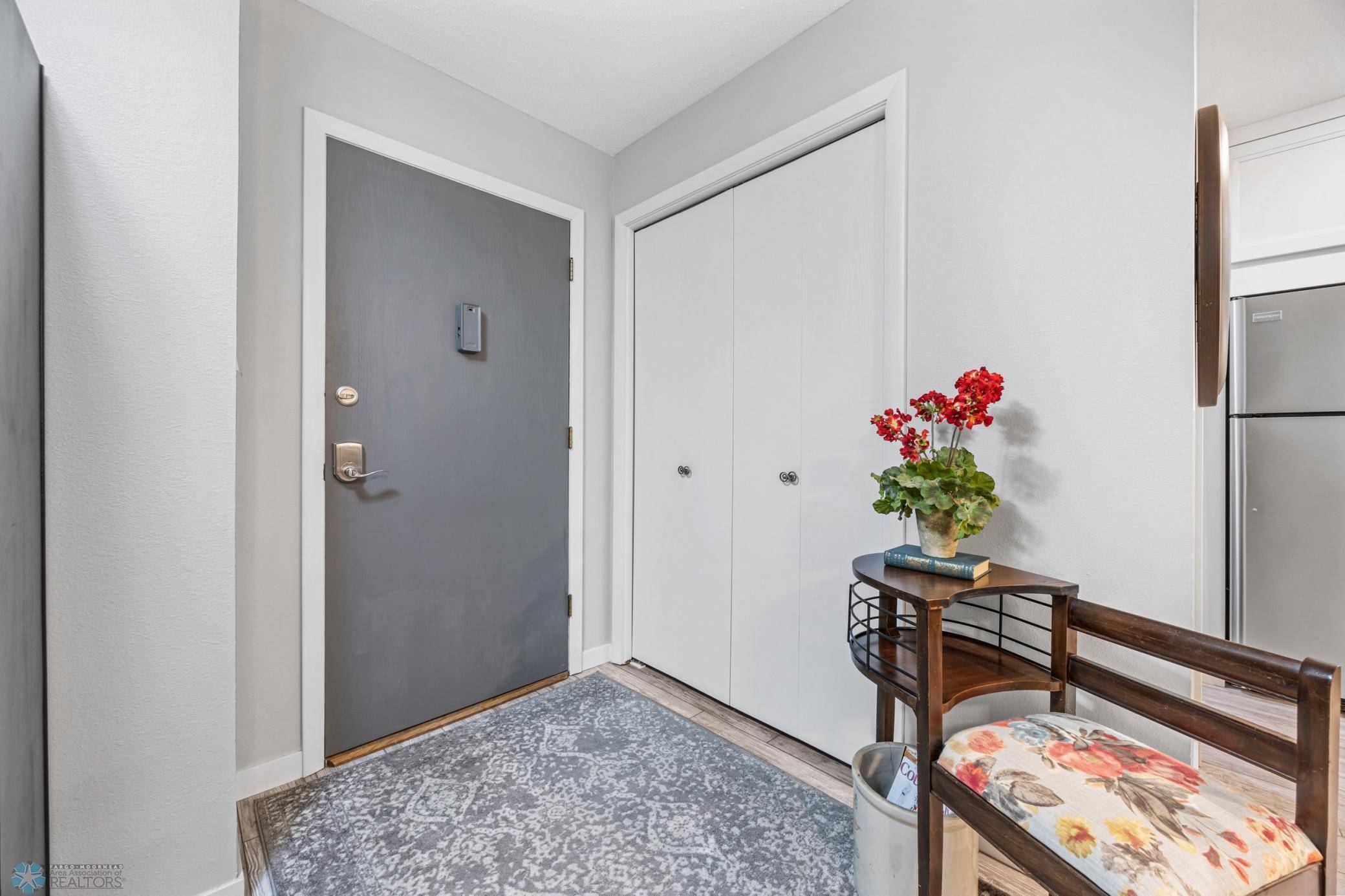 West Fargo, ND 58078,520 6th AVE W #3