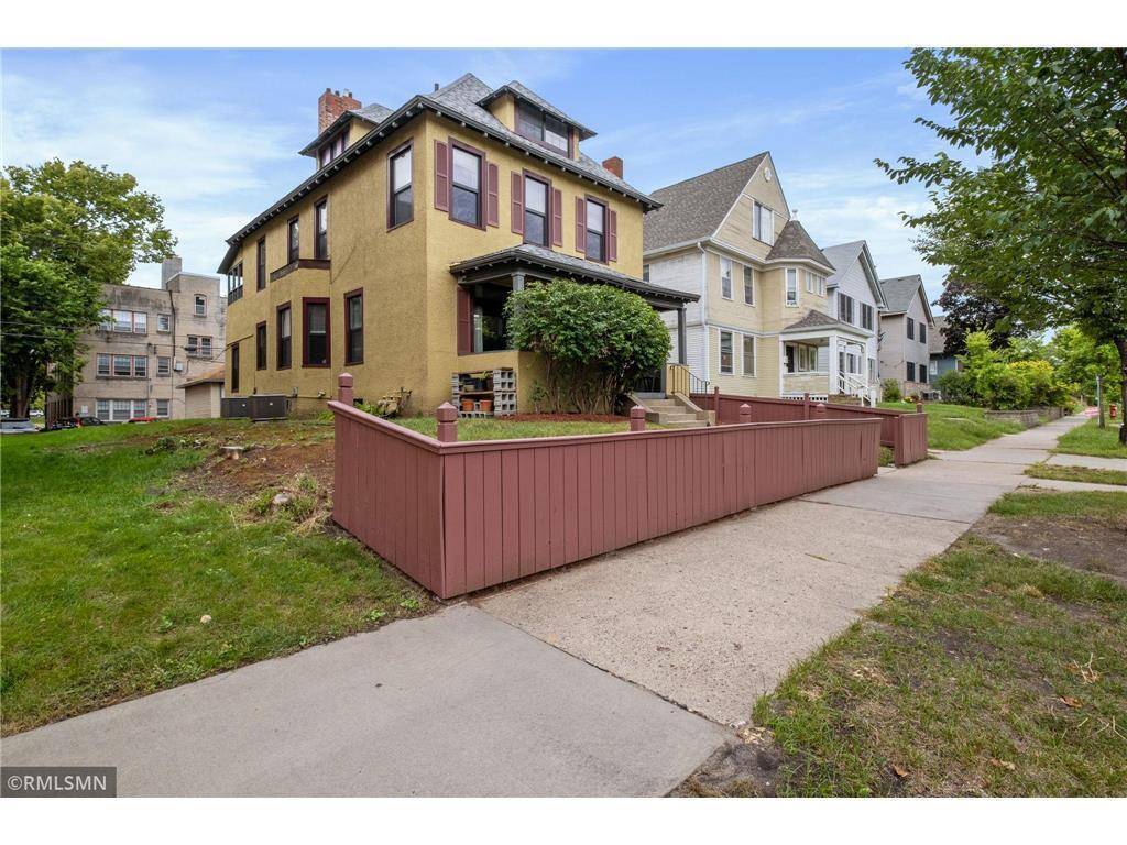 Minneapolis, MN 55408,3136 Lyndale AVE S