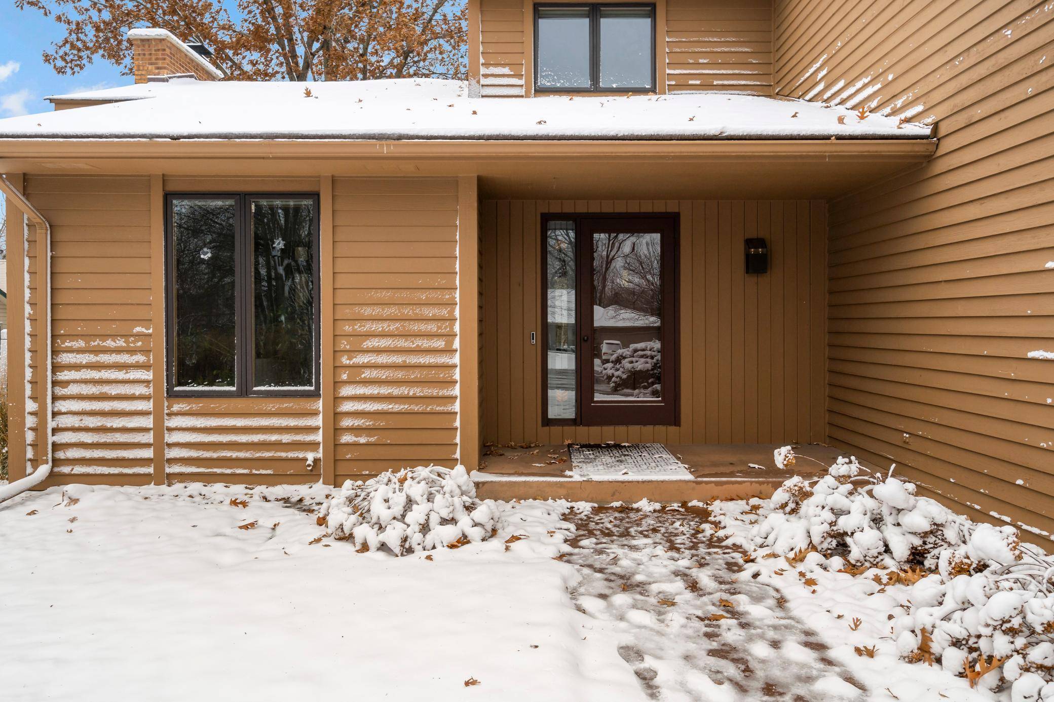 Plymouth, MN 55442,5515 Yorktown LN N