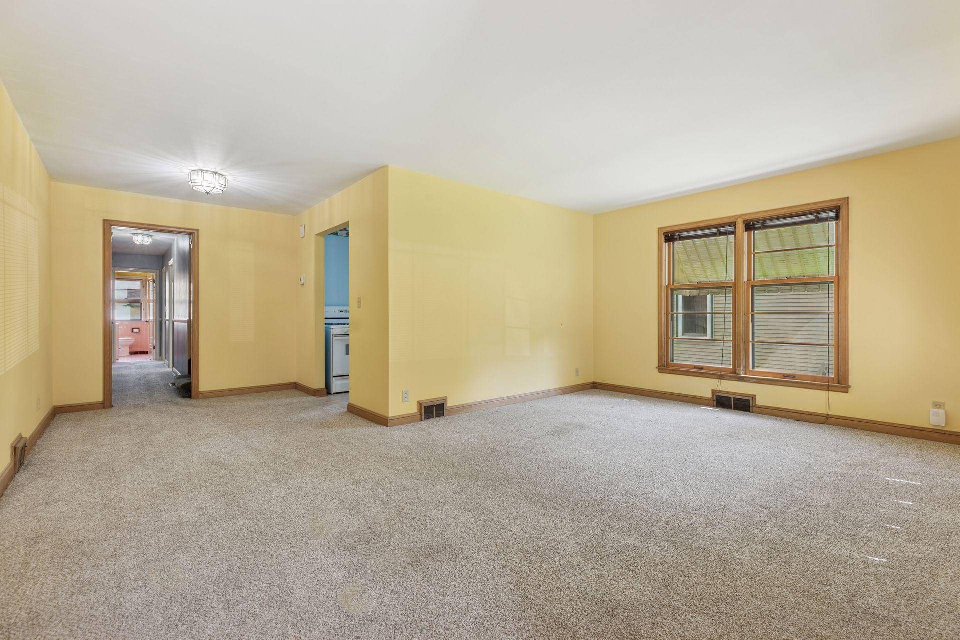 Minneapolis, MN 55417,5809/5811 Chicago AVE