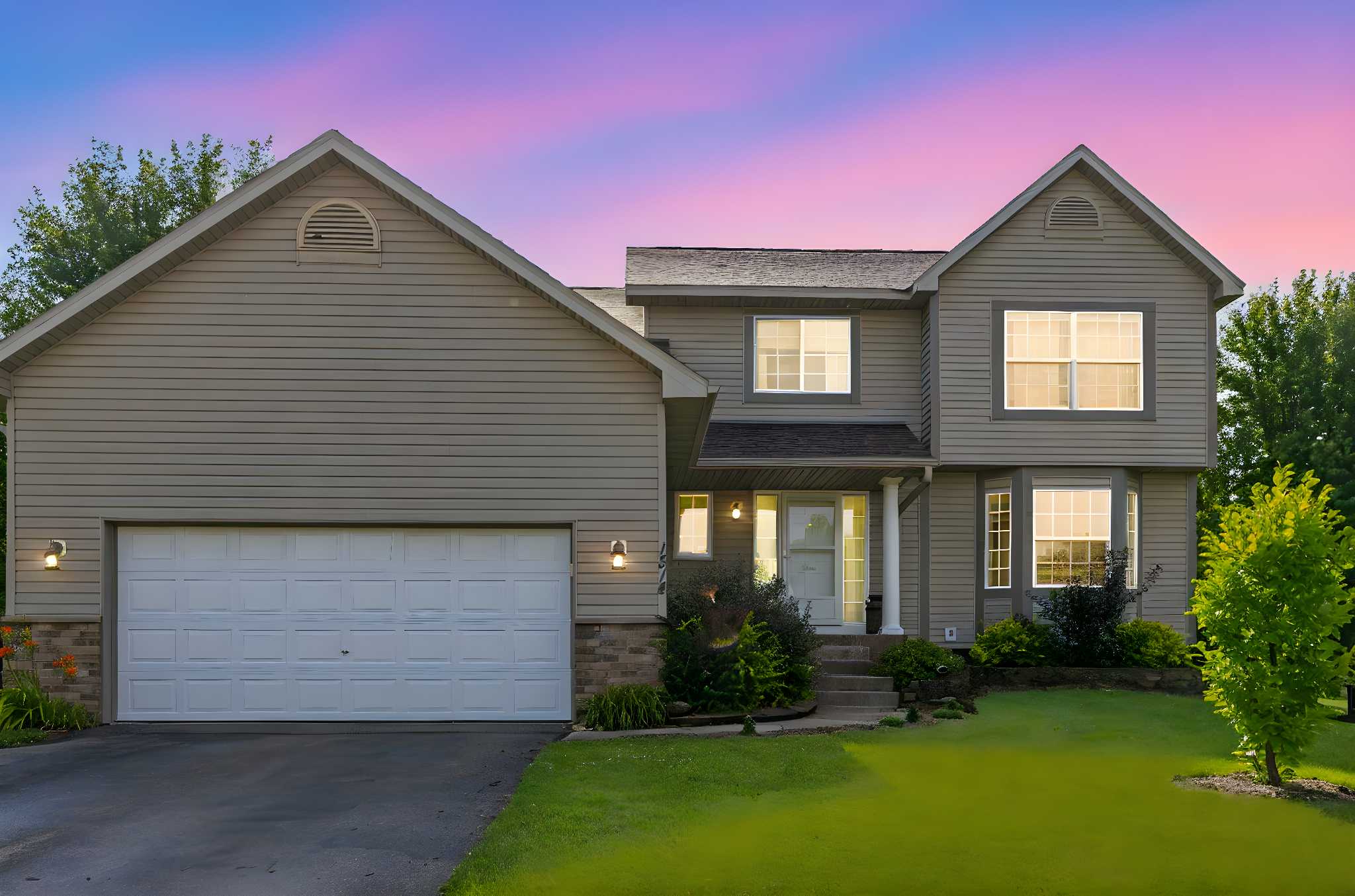 Faribault, MN 55021,1514 Sun Bird LN