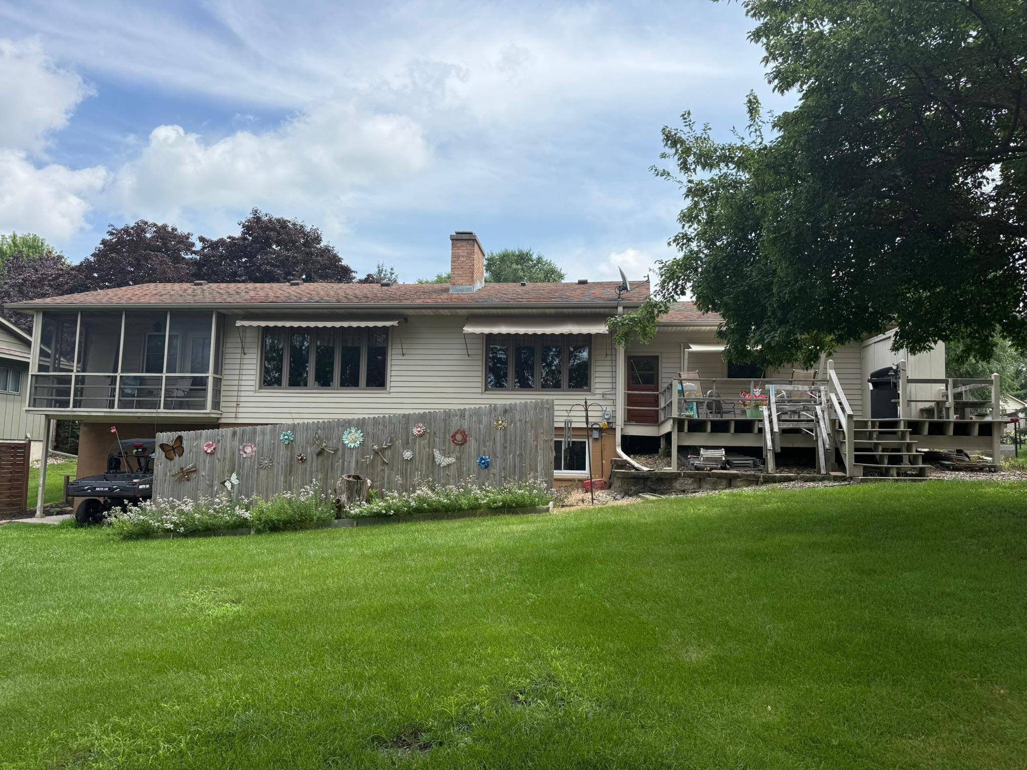 Owatonna, MN 55060,1138 Hawthorne AVE