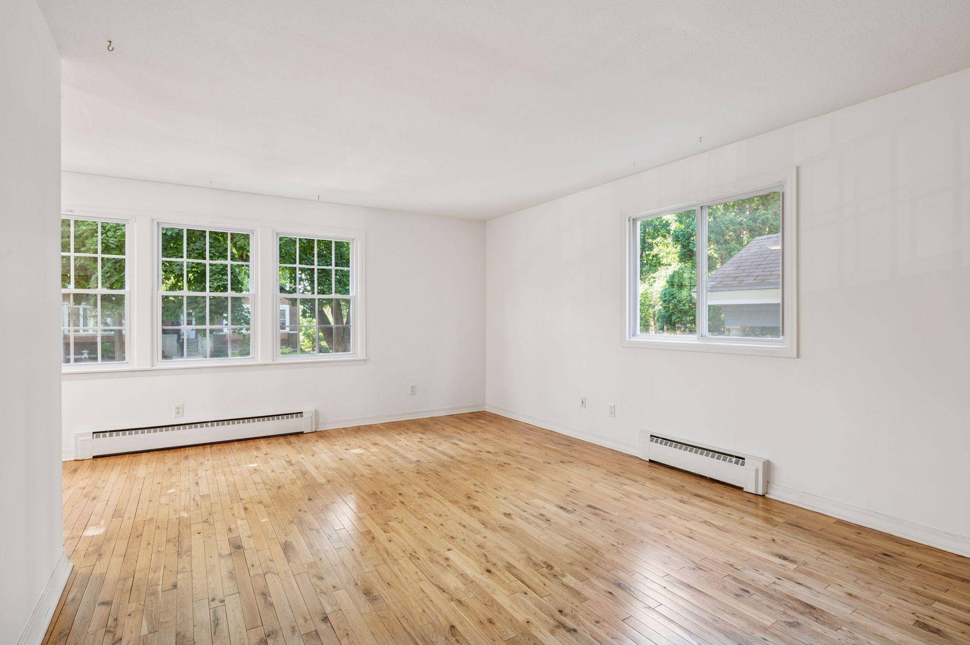 Minneapolis, MN 55408,2706 Humboldt AVE S #202