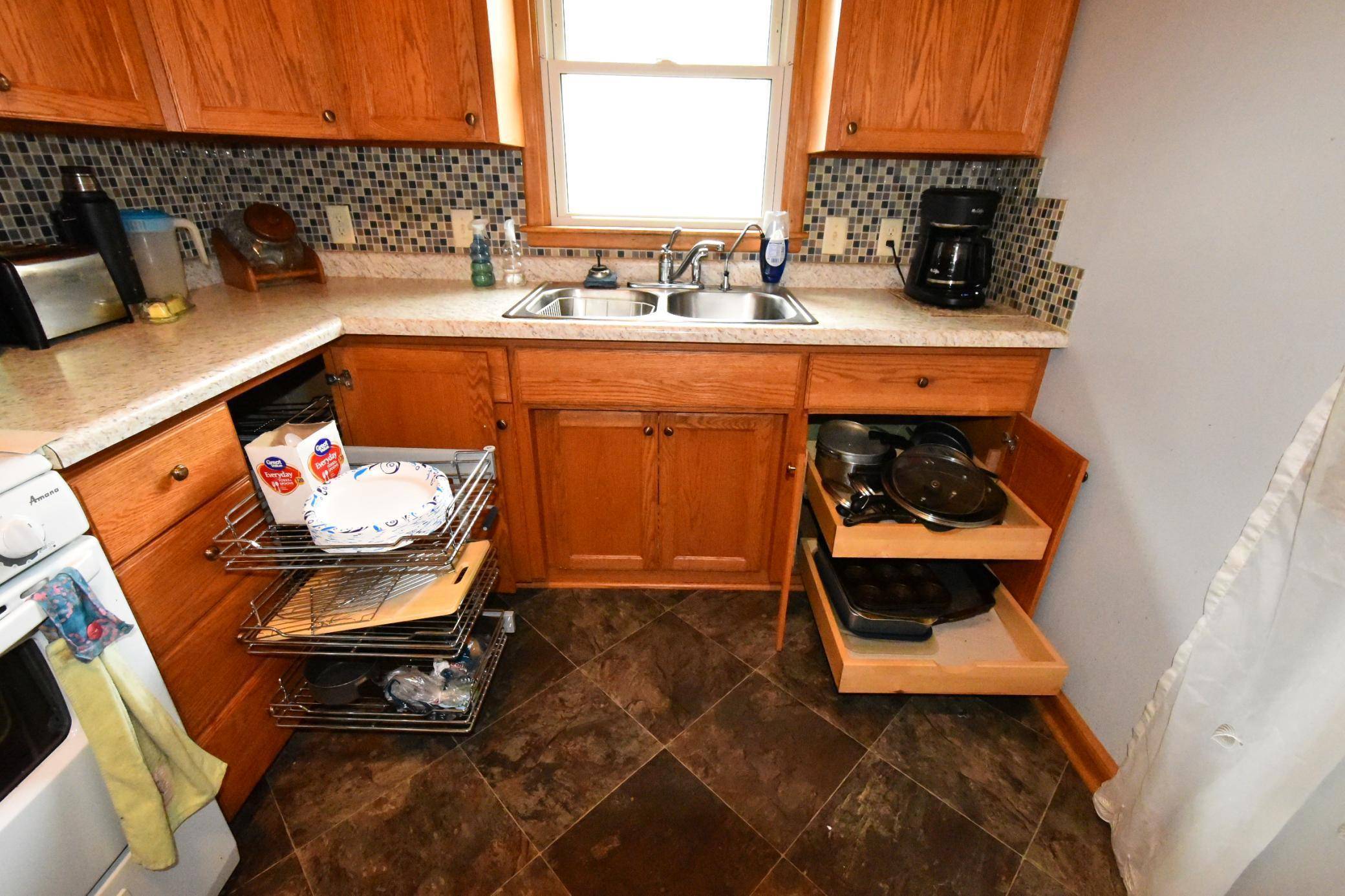 Zumbrota, MN 55992,345 E 5th ST