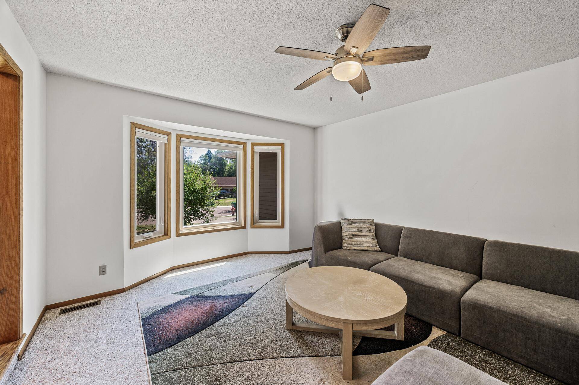 Maple Grove, MN 55369,11870 63rd PL N