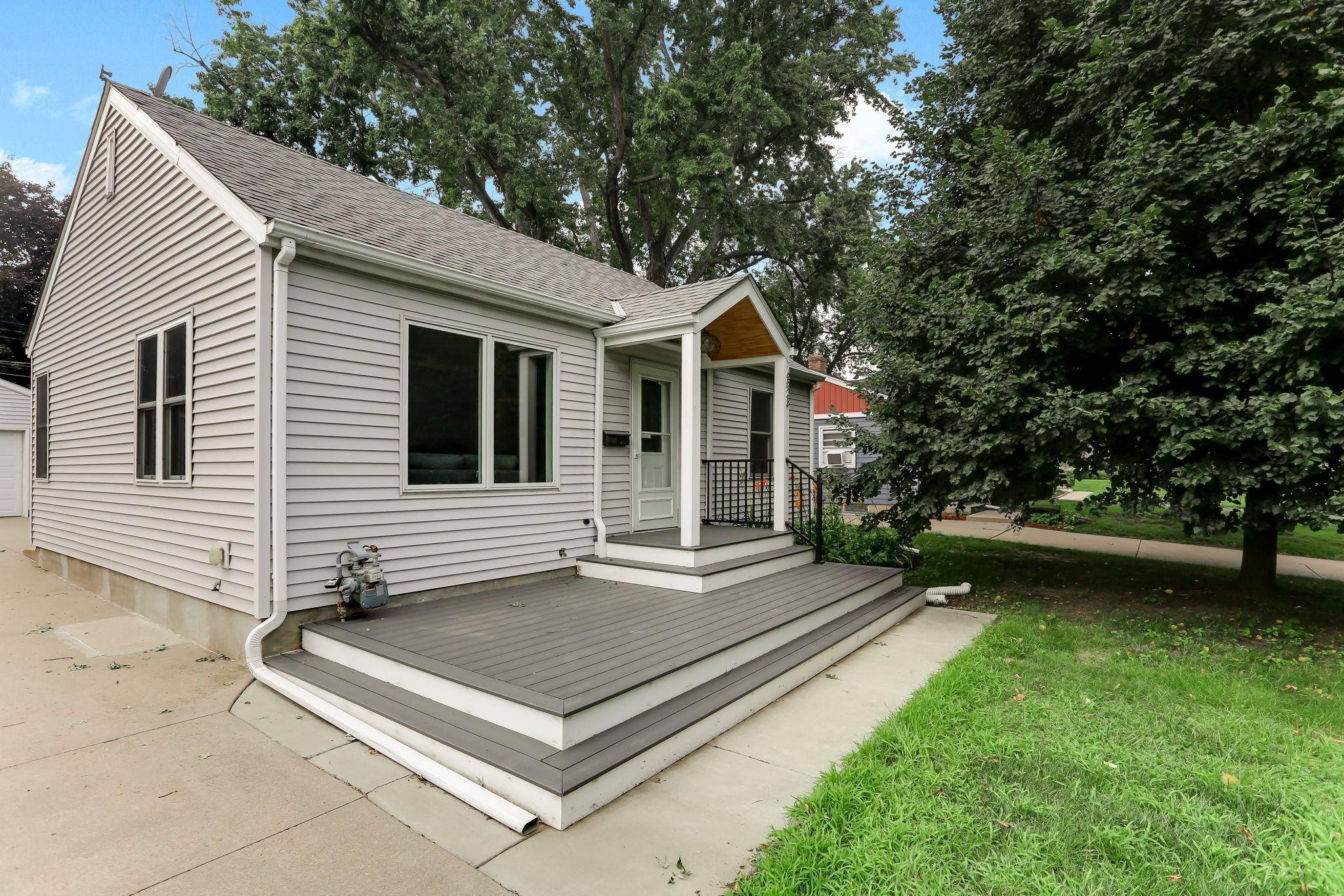Richfield, MN 55423,6528 James AVE S