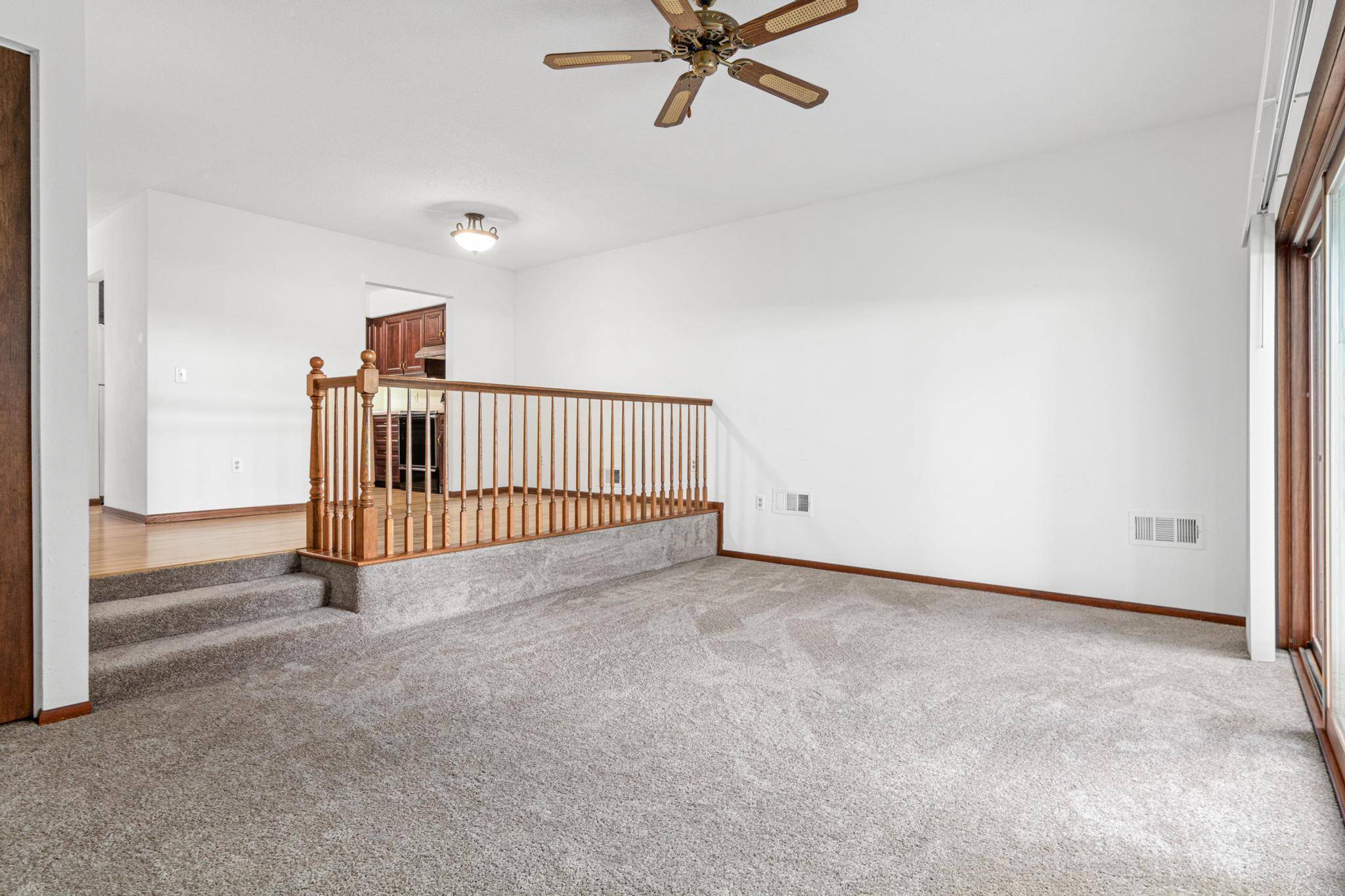 Saint Louis Park, MN 55426,7445 W Franklin AVE