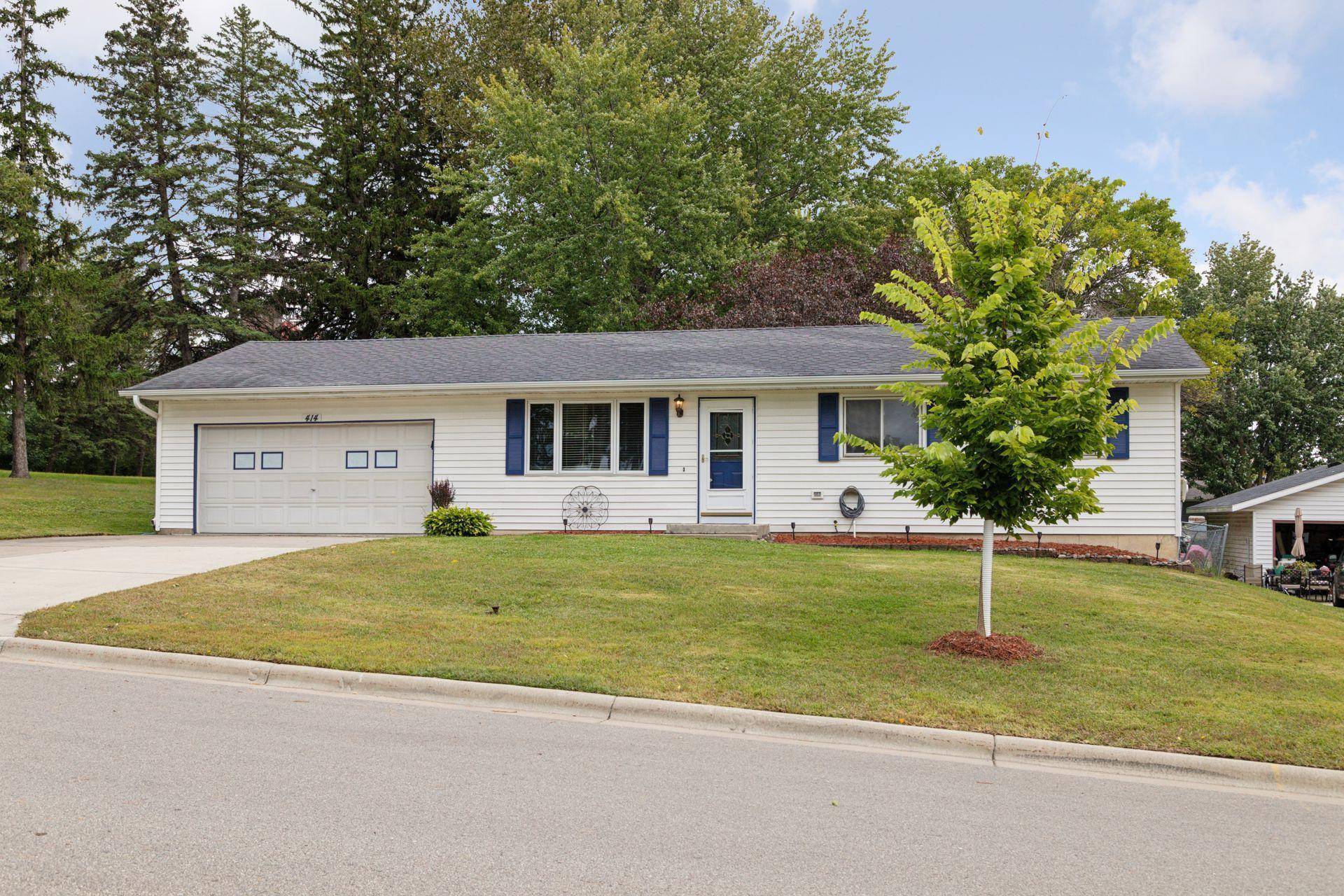 Lonsdale, MN 55046,414 4th AVE SW