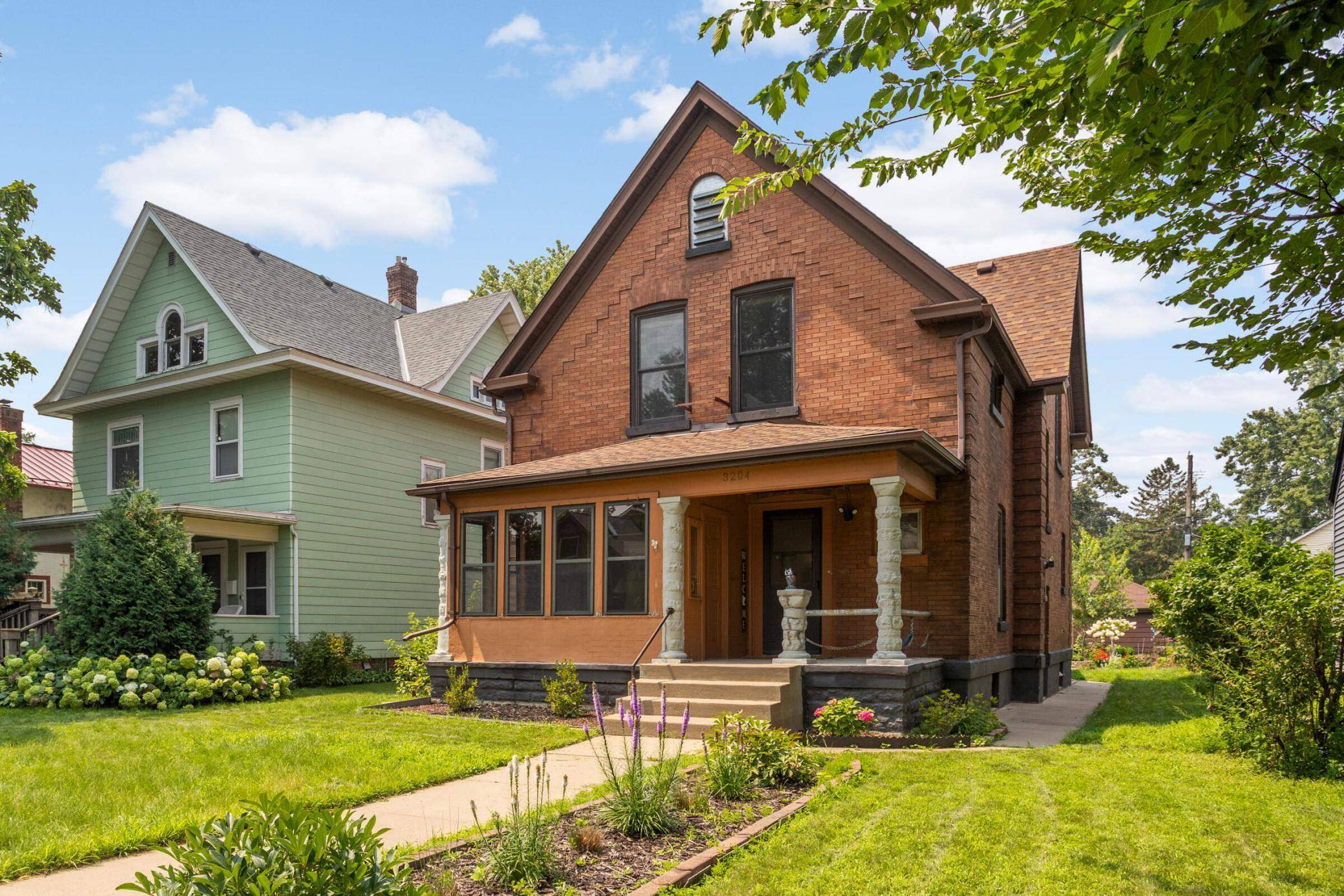 Minneapolis, MN 55407,3204 22nd AVE S