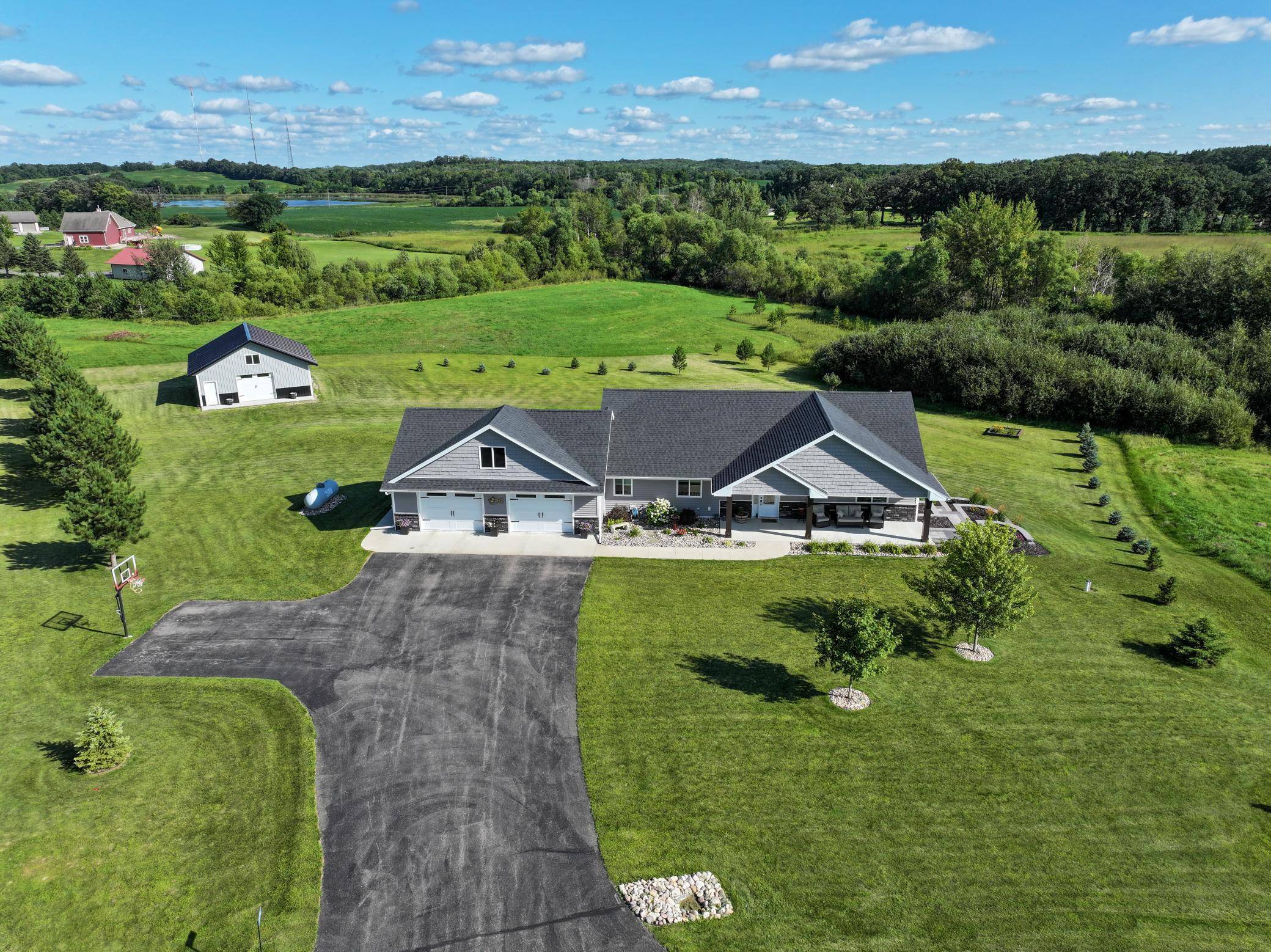 Garfield, MN 56332,6056 Tasha DR NW