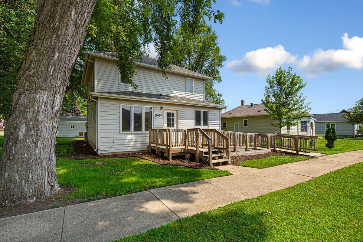 Fulda, MN 56131,208 W Front ST