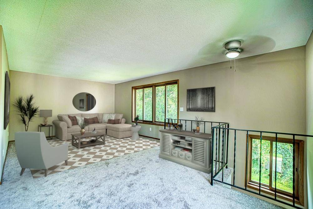 Coon Rapids, MN 55433,10620 Hummingbird ST NW