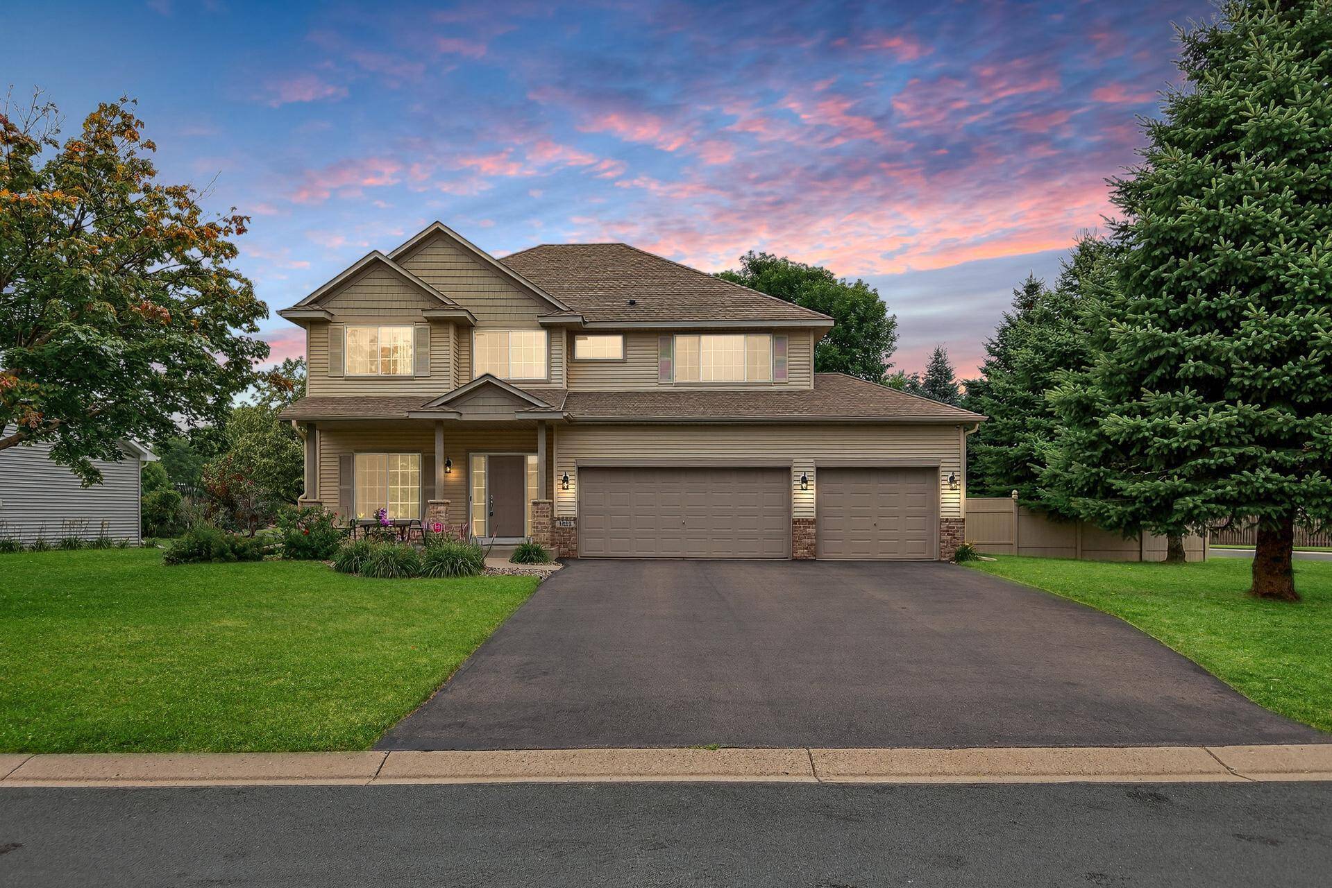 Shakopee, MN 55379,1895 Omega DR
