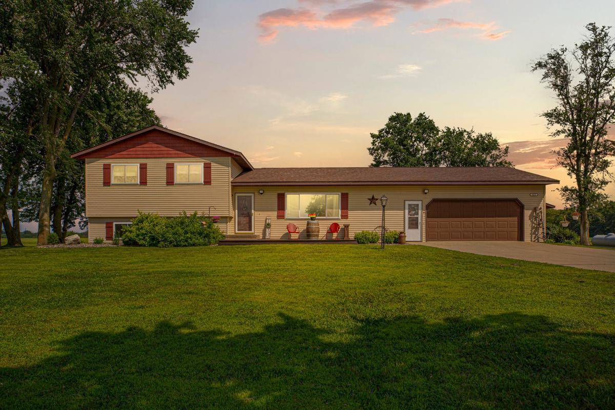 Morristown, MN 55052,10525 210th ST W
