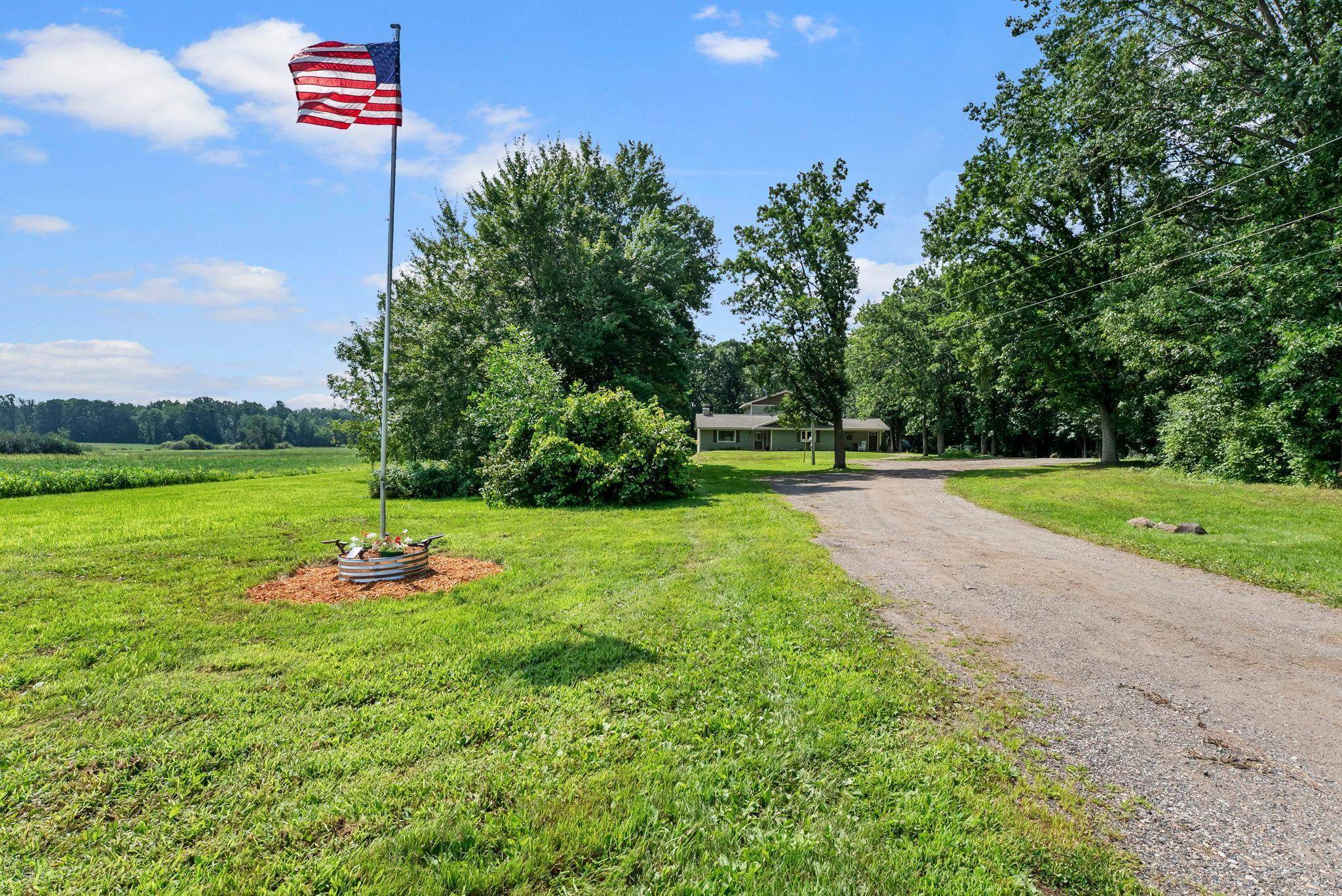 Mora, MN 55051,1945 130th AVE