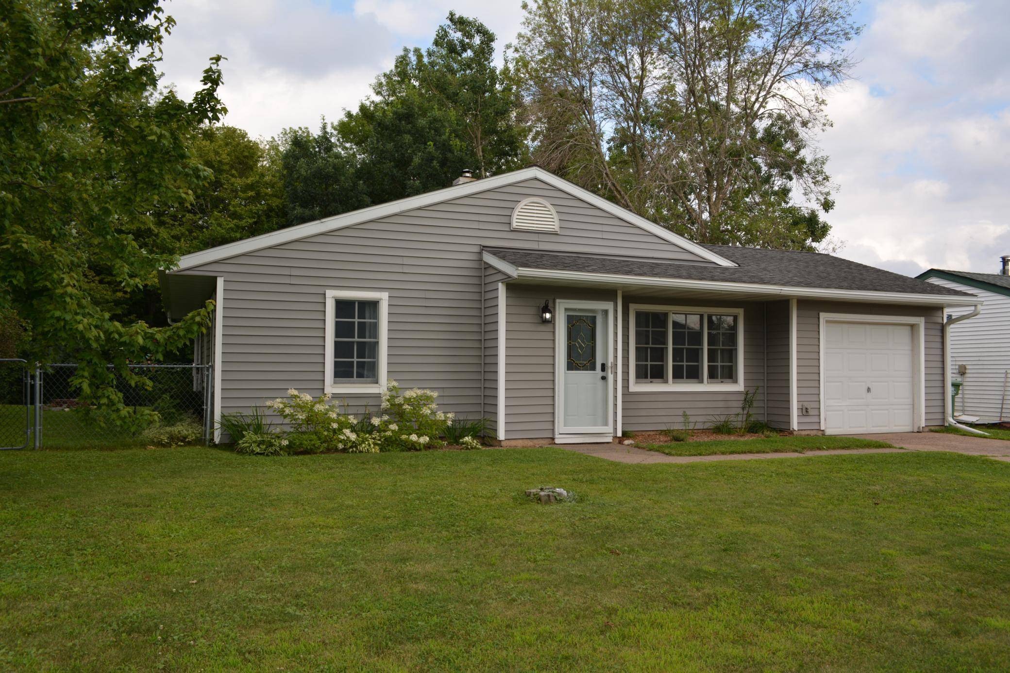 East Farmington, WI 54020,302 235th ST #A