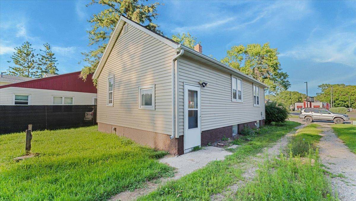 Willmar, MN 56201,908 2nd ST SW