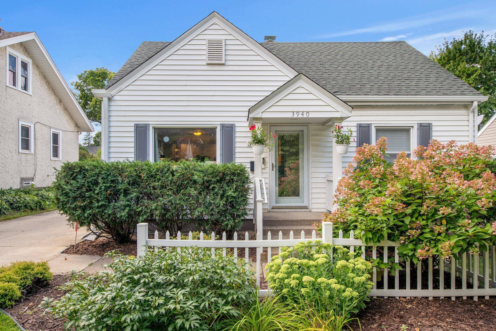 Saint Louis Park, MN 55416,3940 Xenwood AVE S