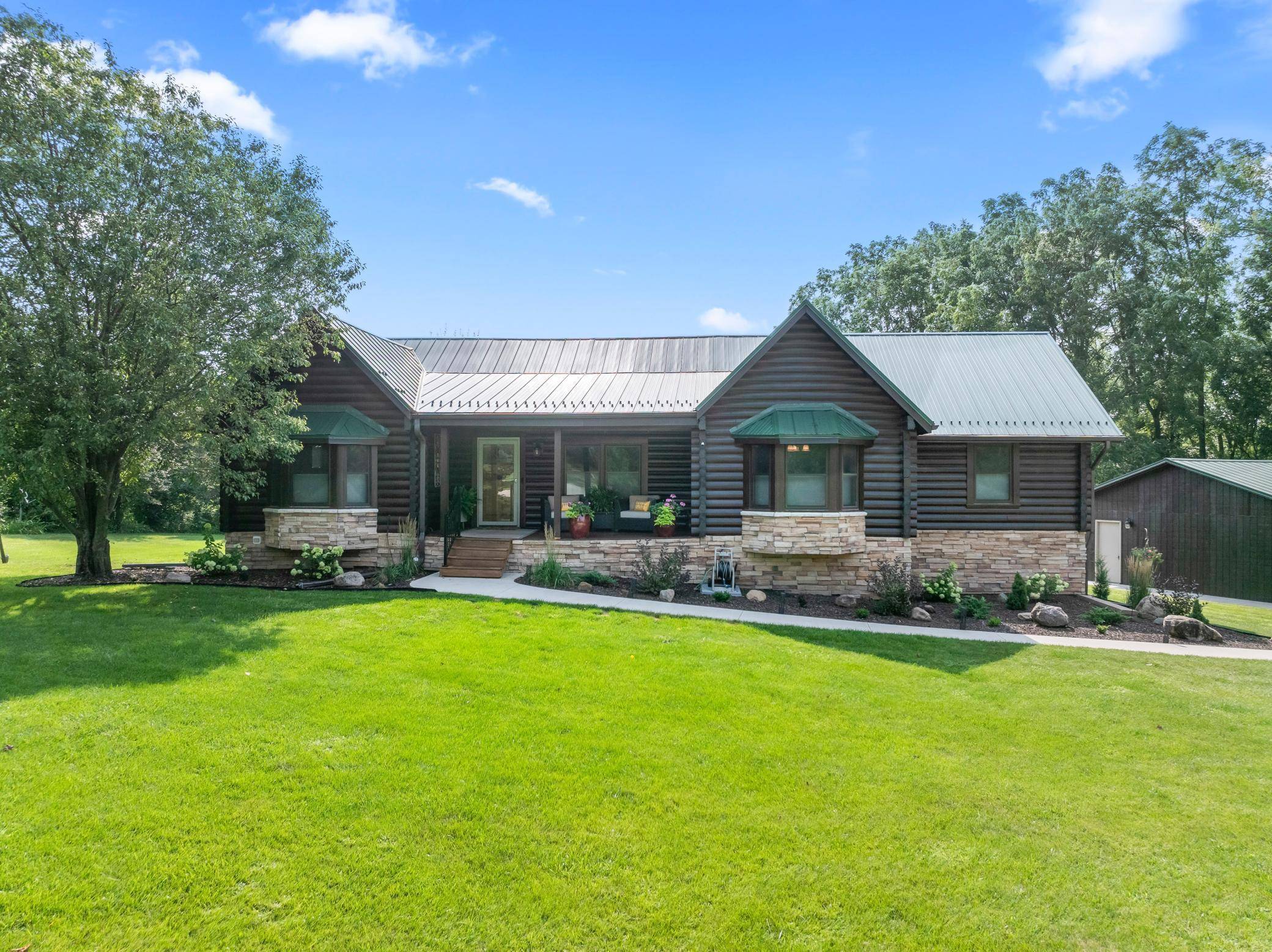 Dodge Center, MN 55927,20918 604th ST