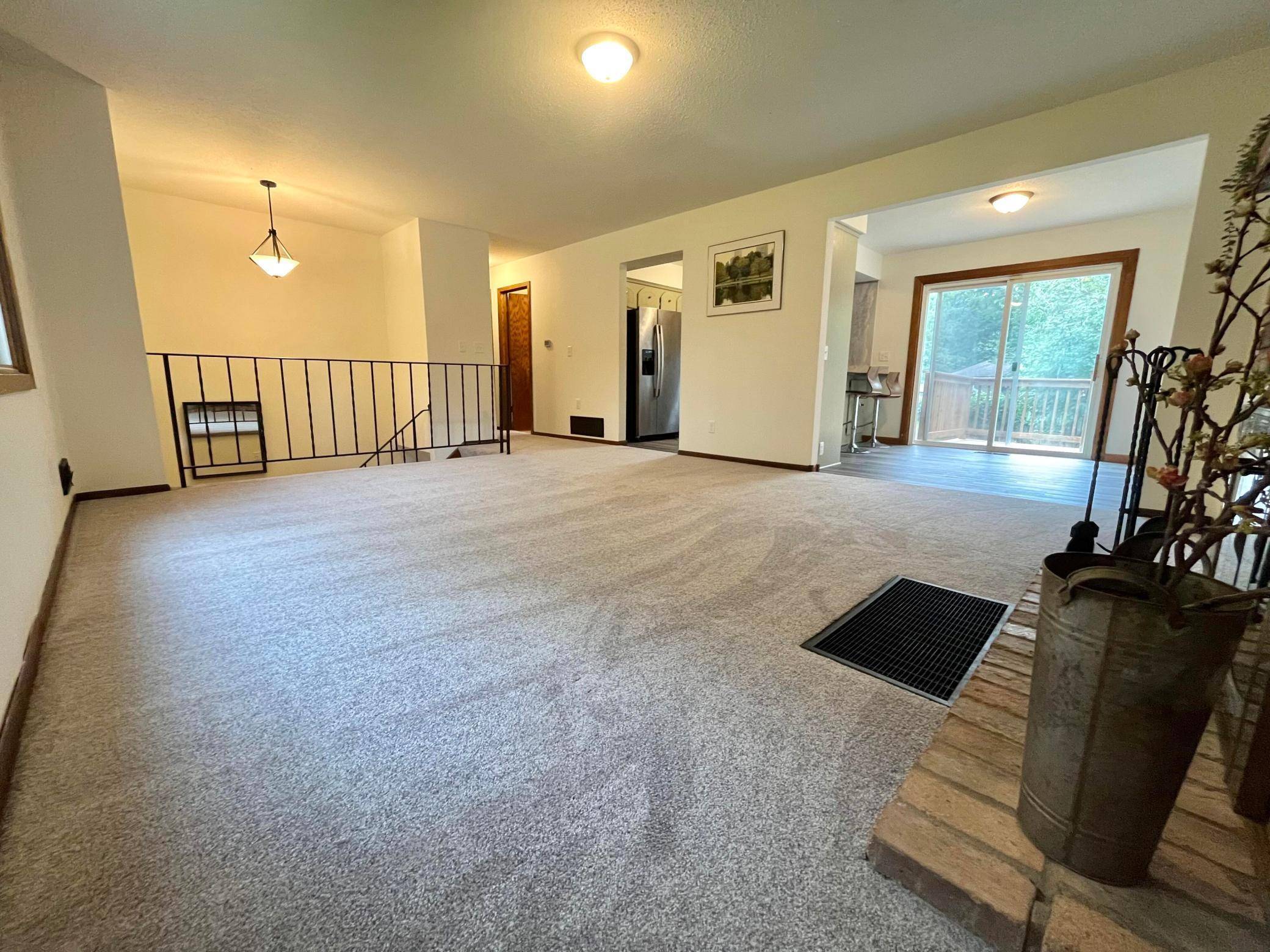 Saint Francis, MN 55070,23550 Degardner CIR NW