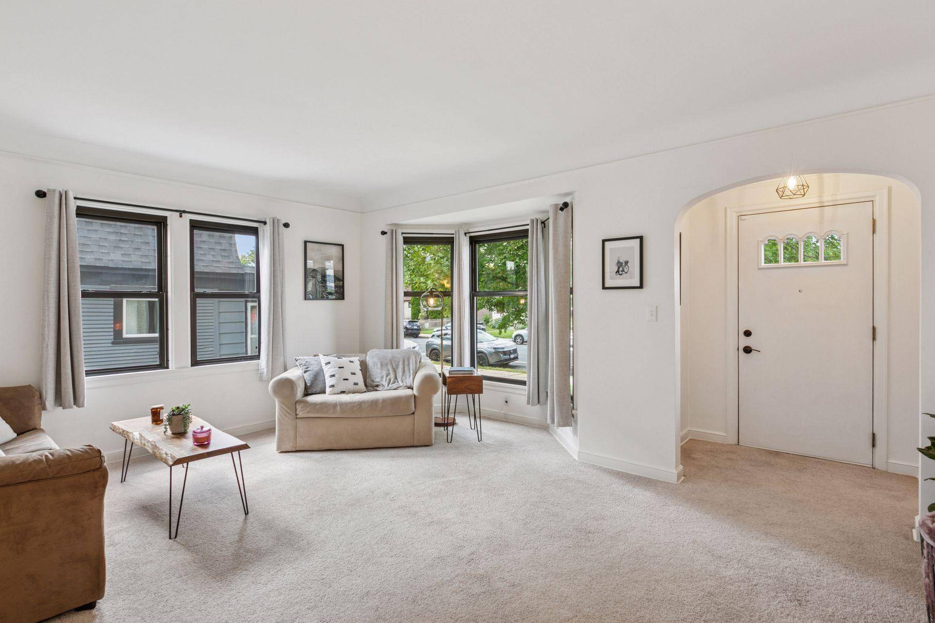 Minneapolis, MN 55406,4225 28th AVE S