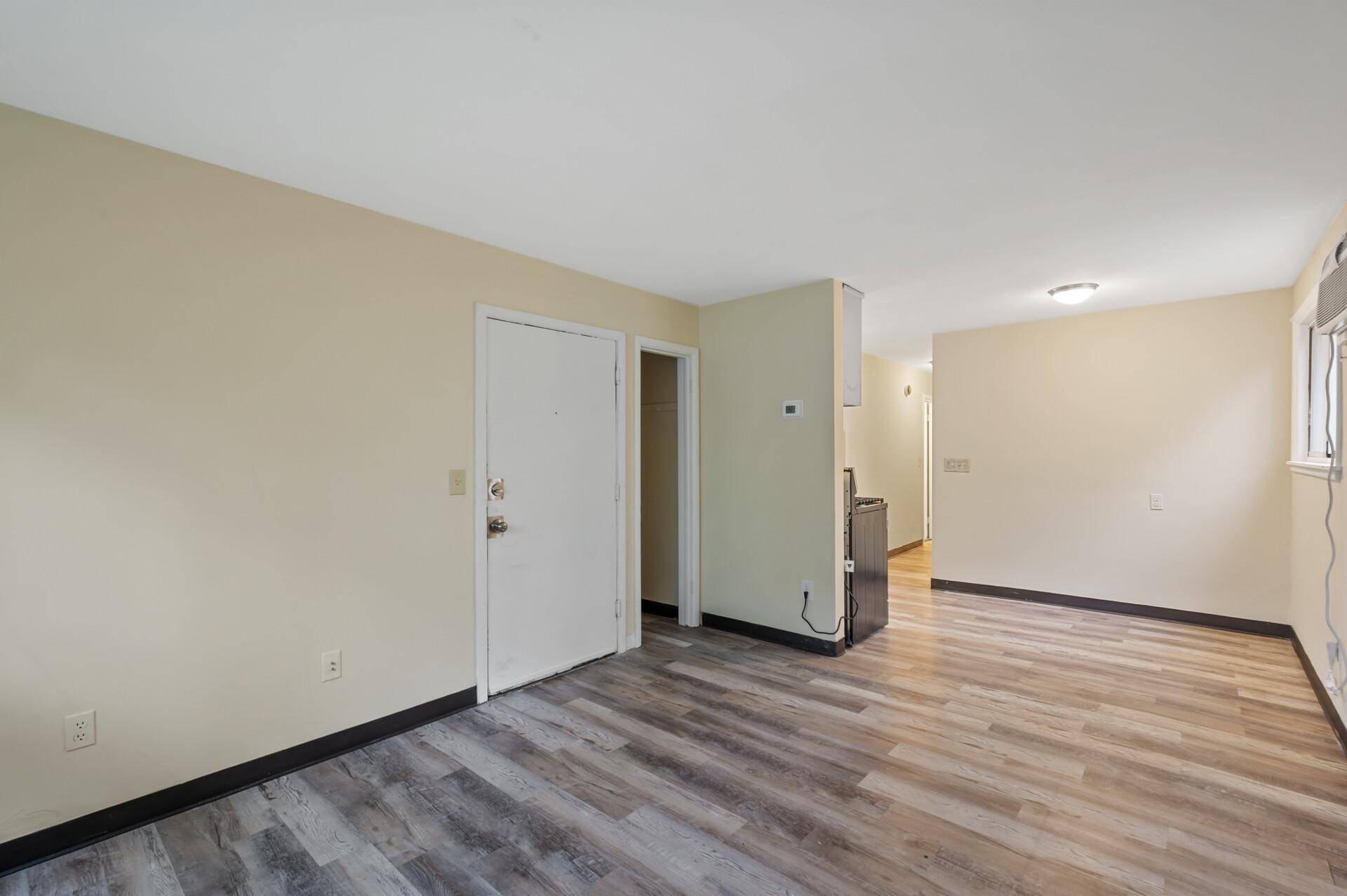 Minneapolis, MN 55406,2818 E 31st ST