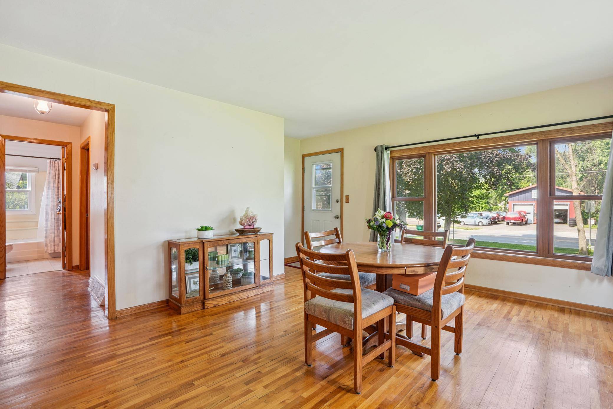 North Hudson, WI 54016,606 6th ST N