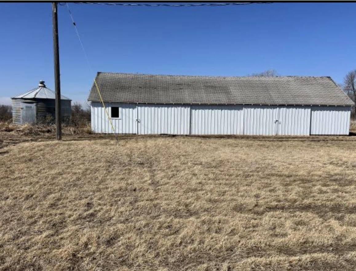 East Grand Forks, MN 56721,21427 State Highway 220 SW
