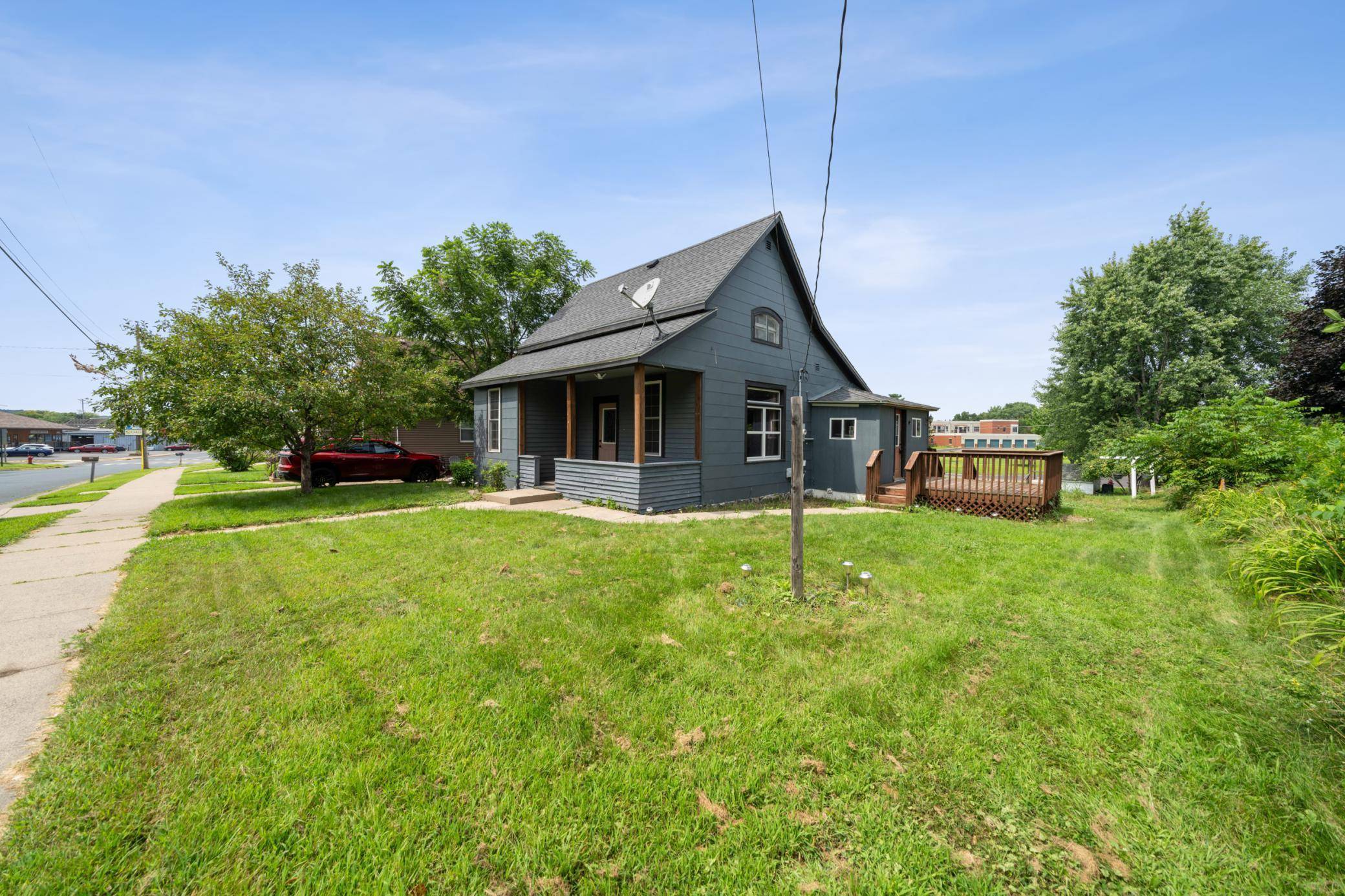 Osceola, WI 54020,407 3rd AVE