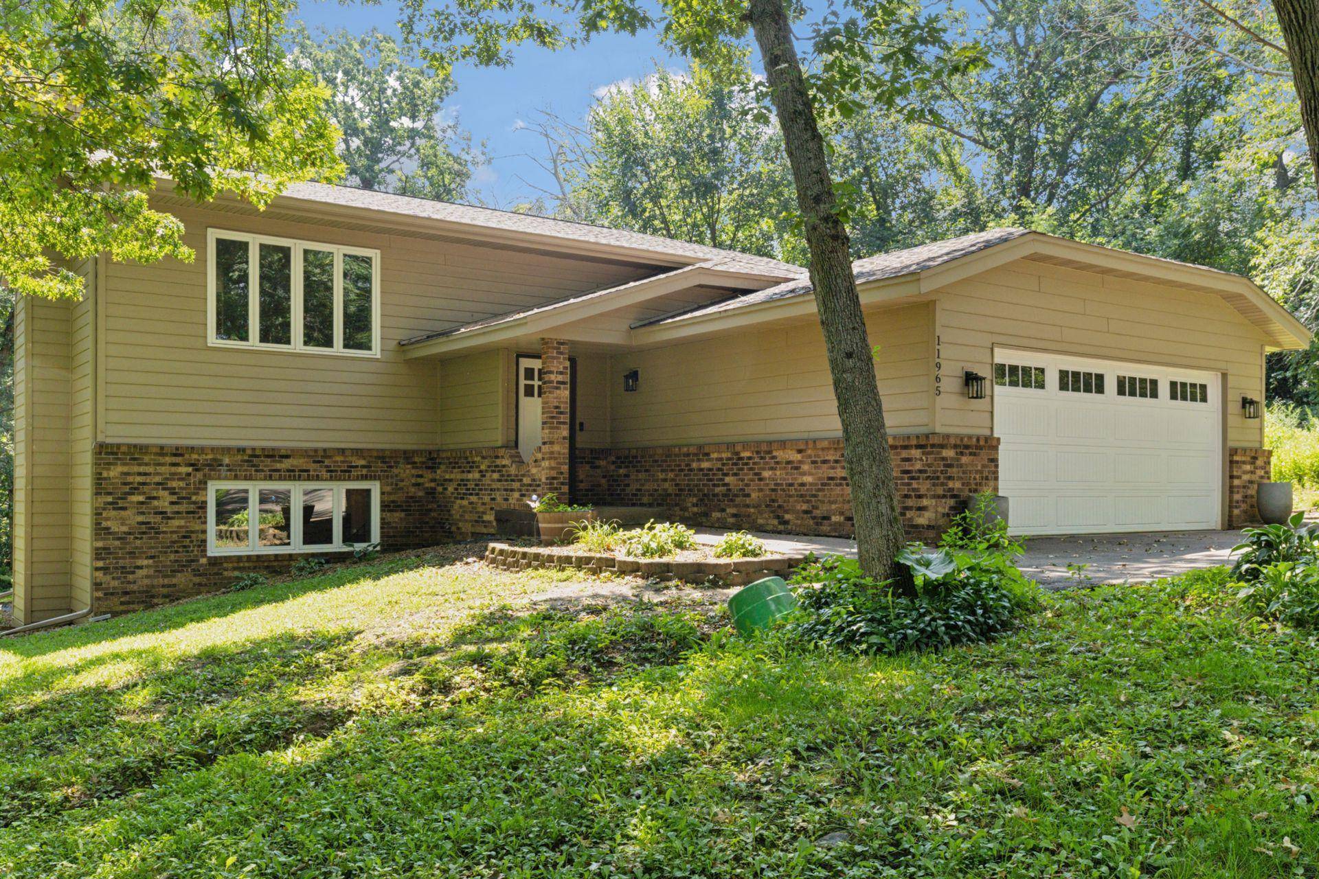 Inver Grove Heights, MN 55077,11965 Albavar PATH