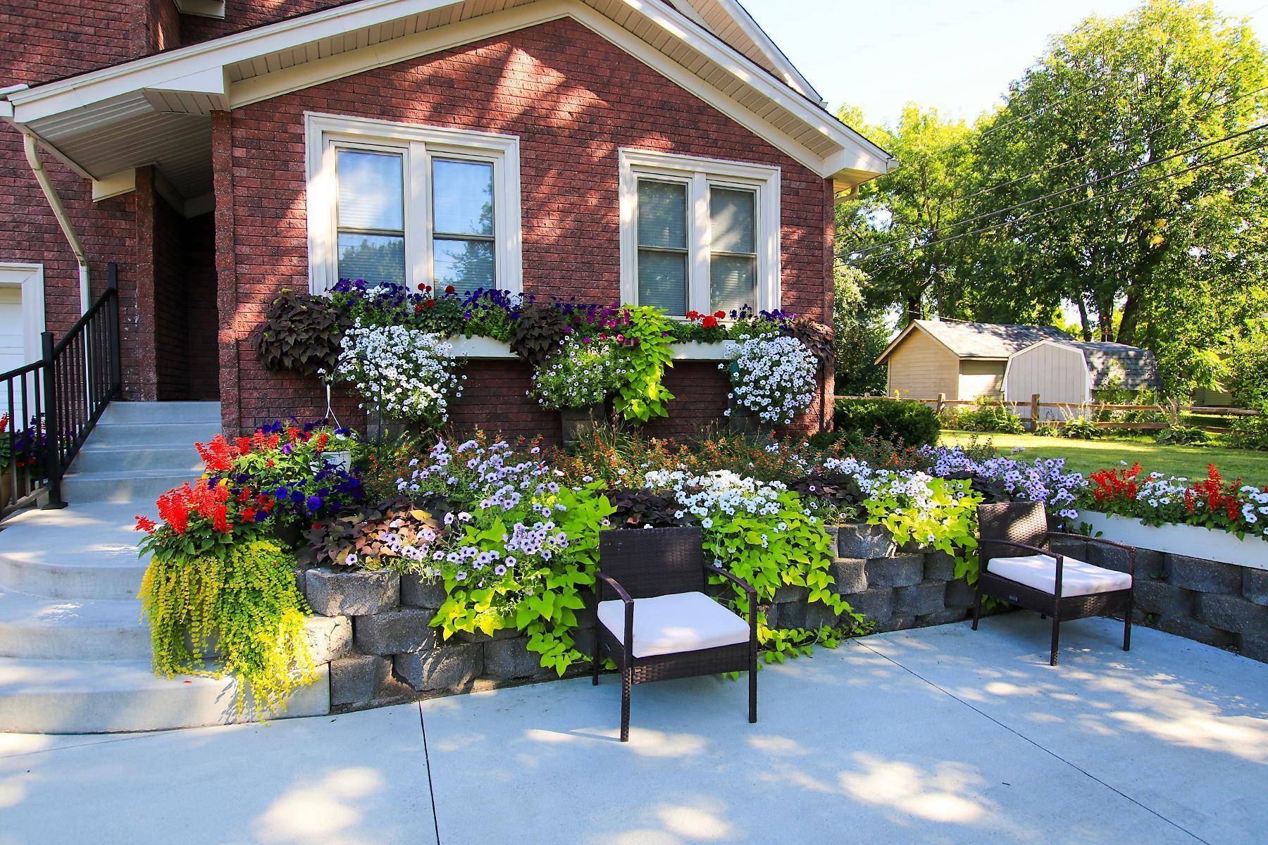 Dassel, MN 55325,211 Horace AVE E