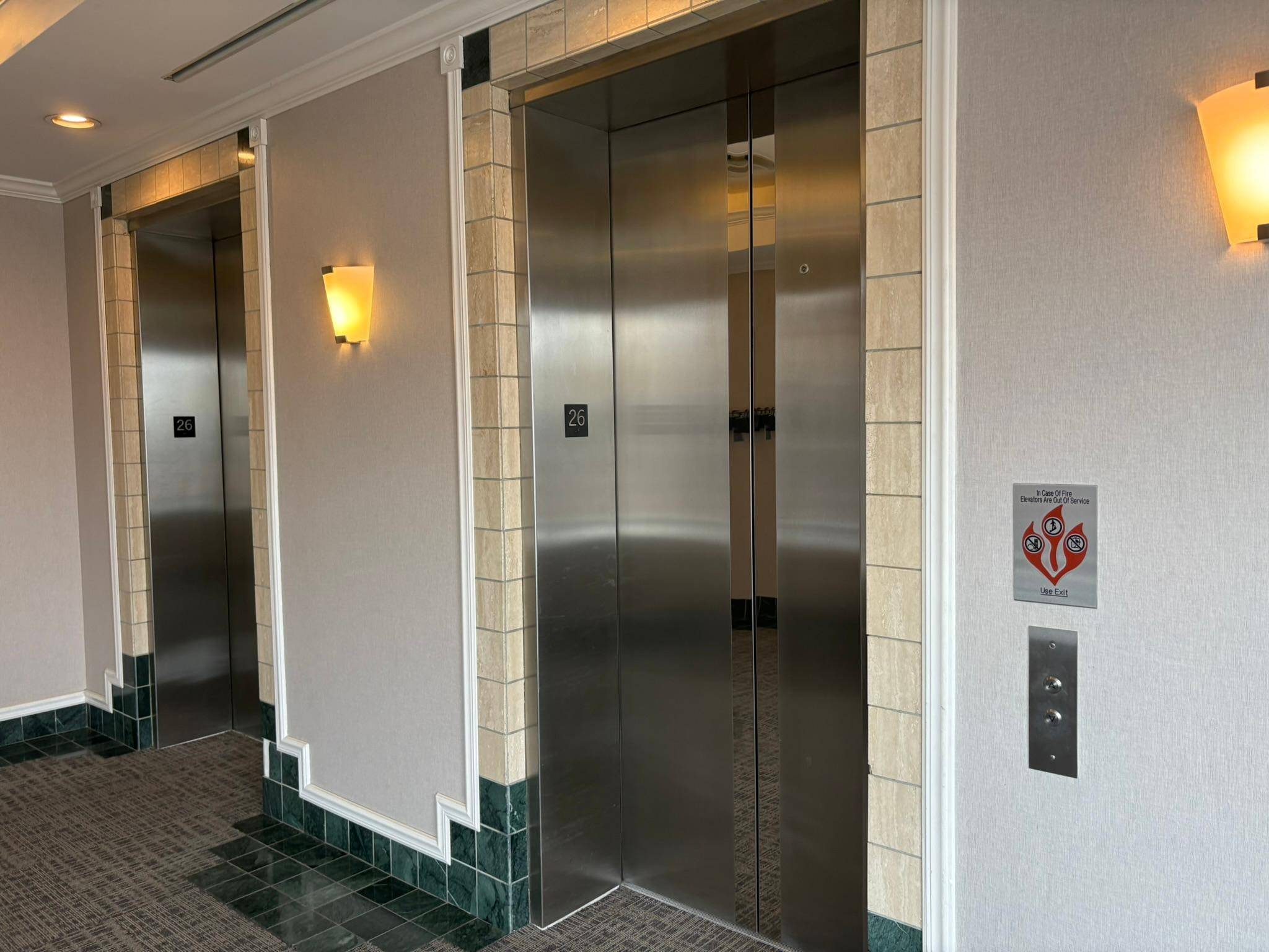 Minneapolis, MN 55415,431 S 7th ST #2603