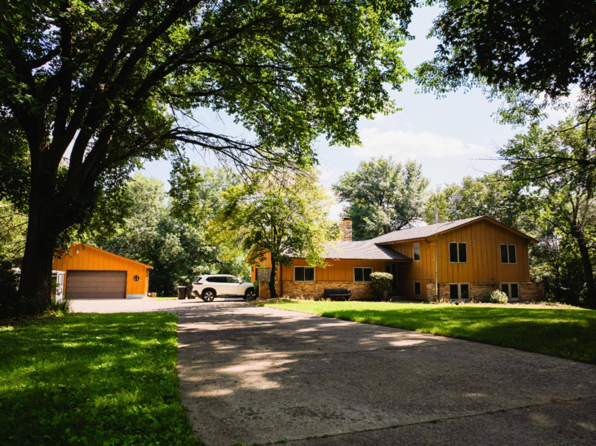 Ham Lake, MN 55304,15001 Taylor ST NE