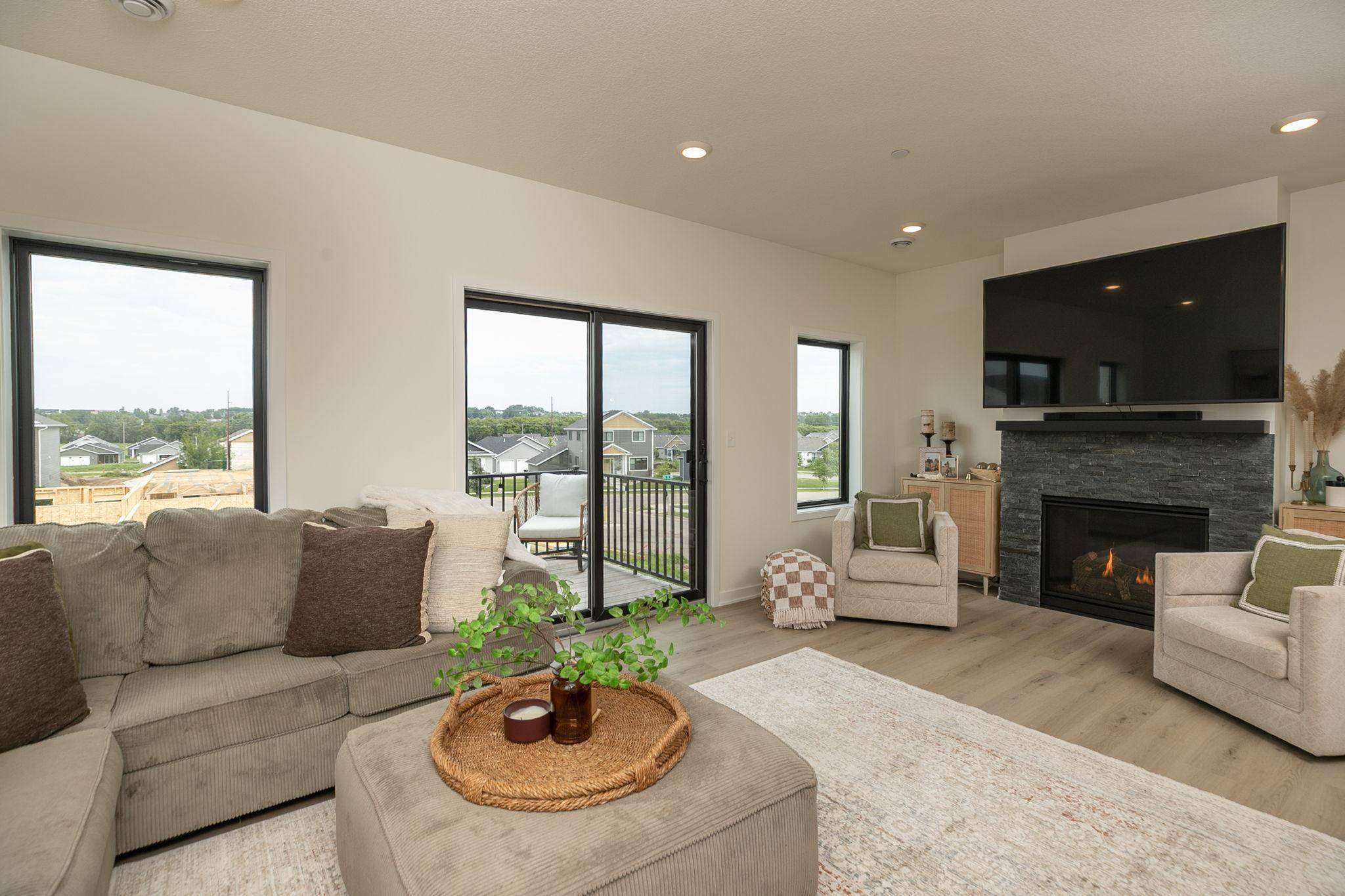 Rochester, MN 55901,5201 Harvest Square PL NW