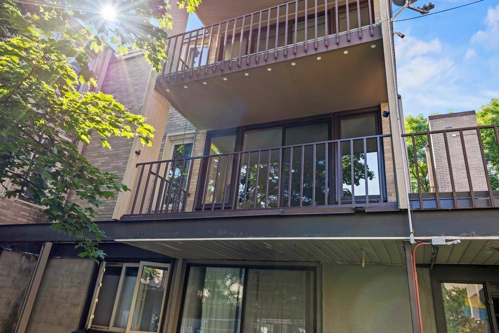 Minneapolis, MN 55407,4040 15th AVE S #10H